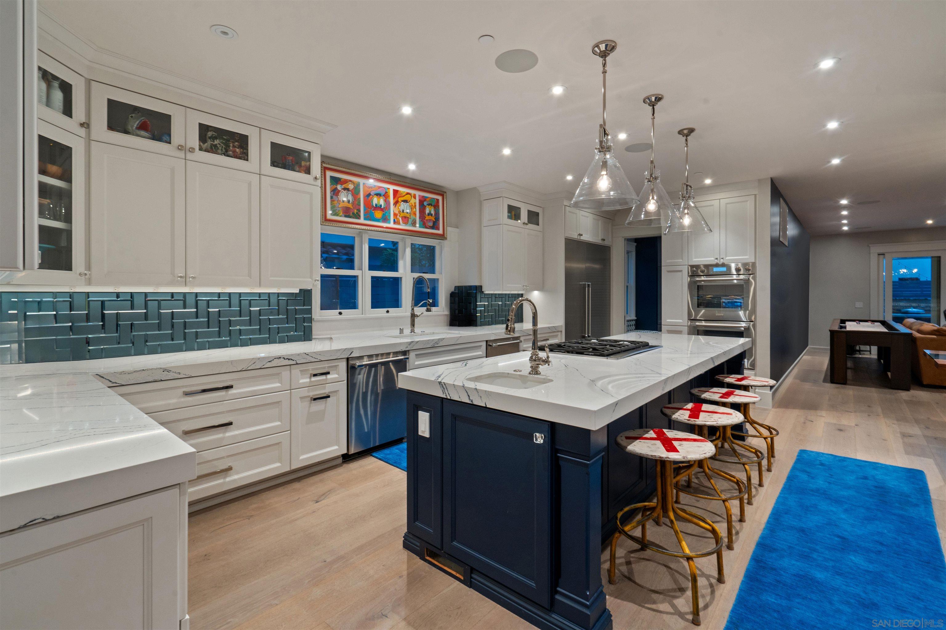 Detail Gallery Image 19 of 59 For 1027  G Ave, Coronado,  CA 92118 - 5 Beds | 3/1 Baths