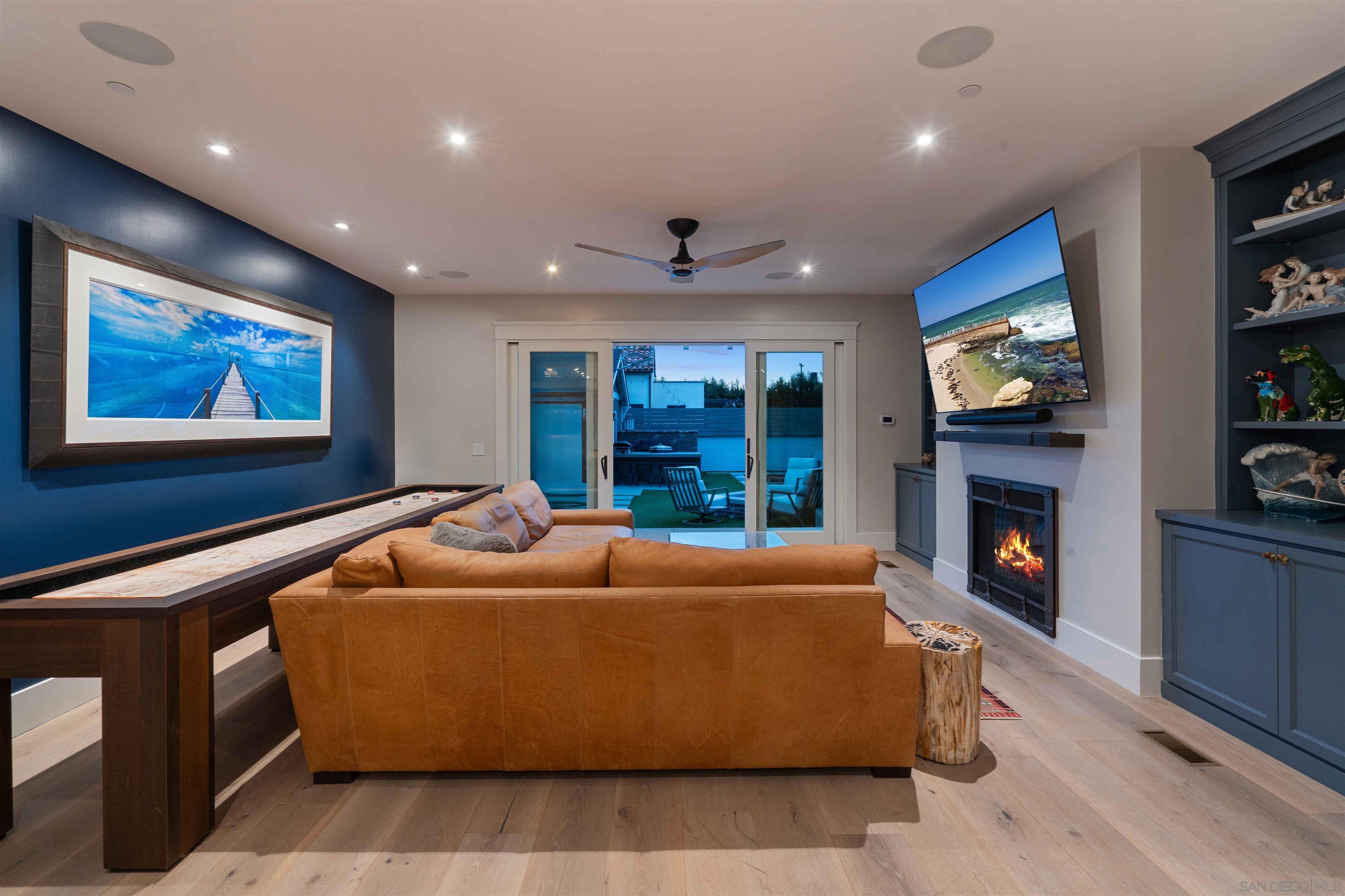 Detail Gallery Image 24 of 59 For 1027  G Ave, Coronado,  CA 92118 - 5 Beds | 3/1 Baths