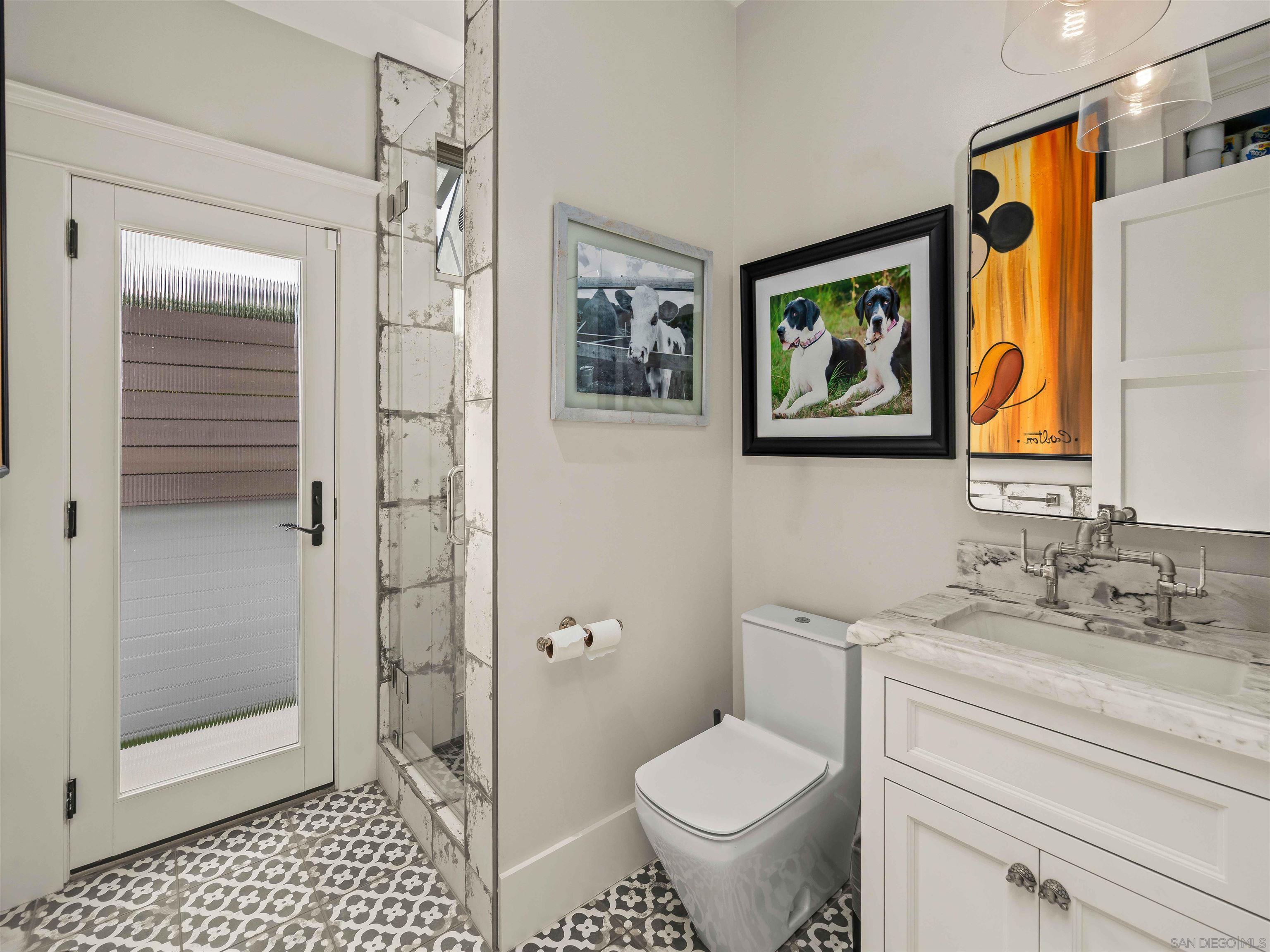 Detail Gallery Image 31 of 59 For 1027  G Ave, Coronado,  CA 92118 - 5 Beds | 3/1 Baths