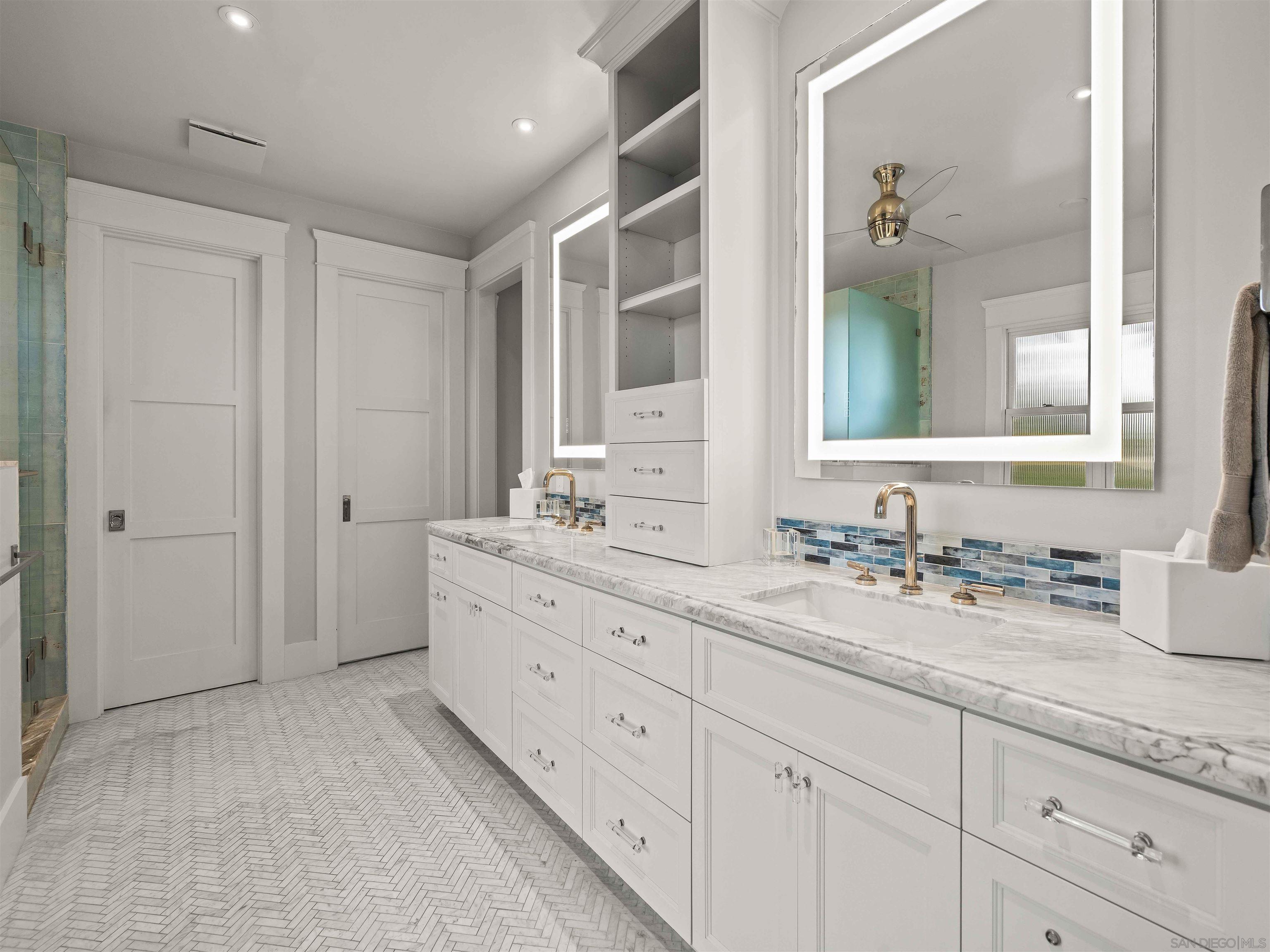 Detail Gallery Image 42 of 59 For 1027  G Ave, Coronado,  CA 92118 - 5 Beds | 3/1 Baths