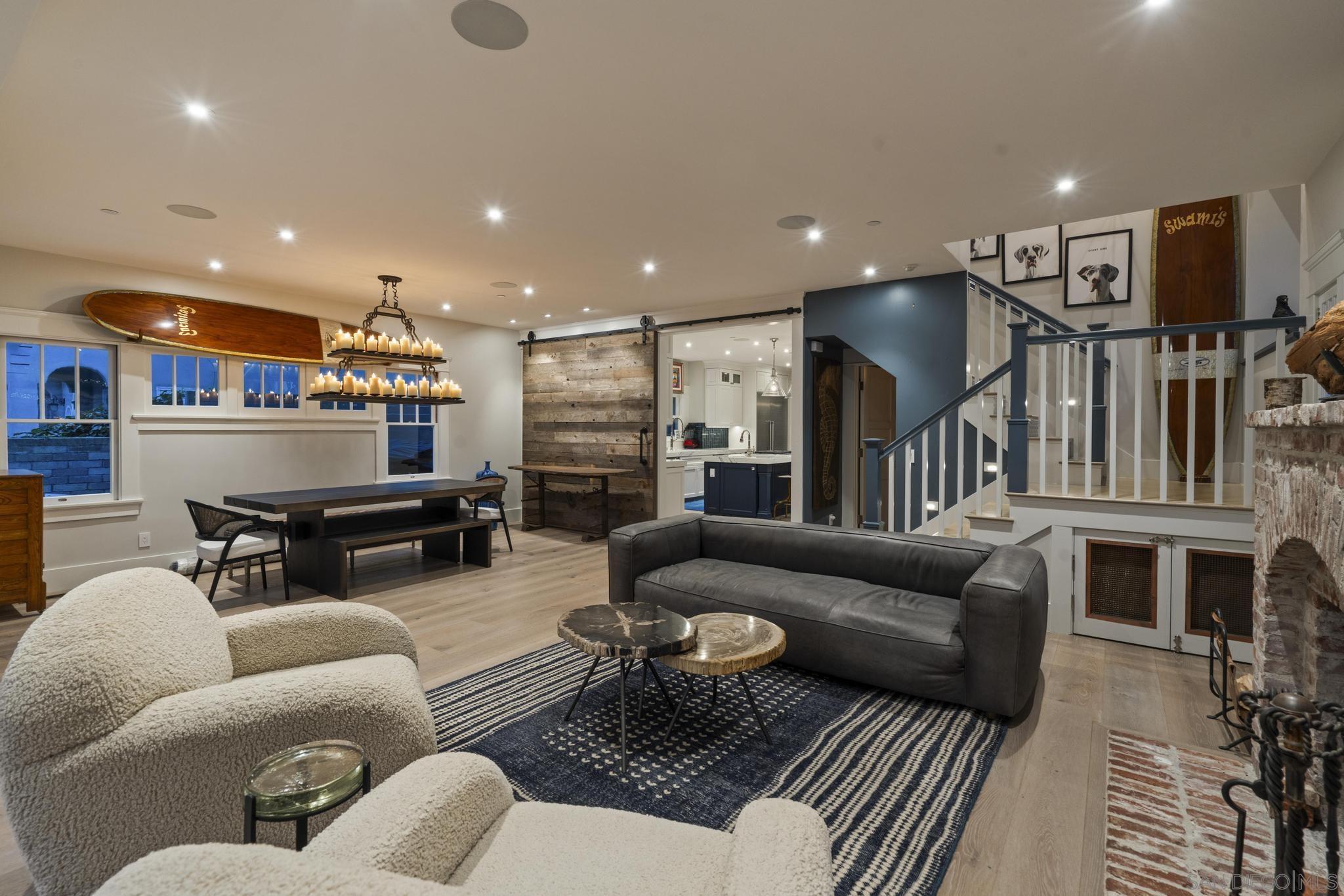 Detail Gallery Image 10 of 59 For 1027  G Ave, Coronado,  CA 92118 - 5 Beds | 3/1 Baths