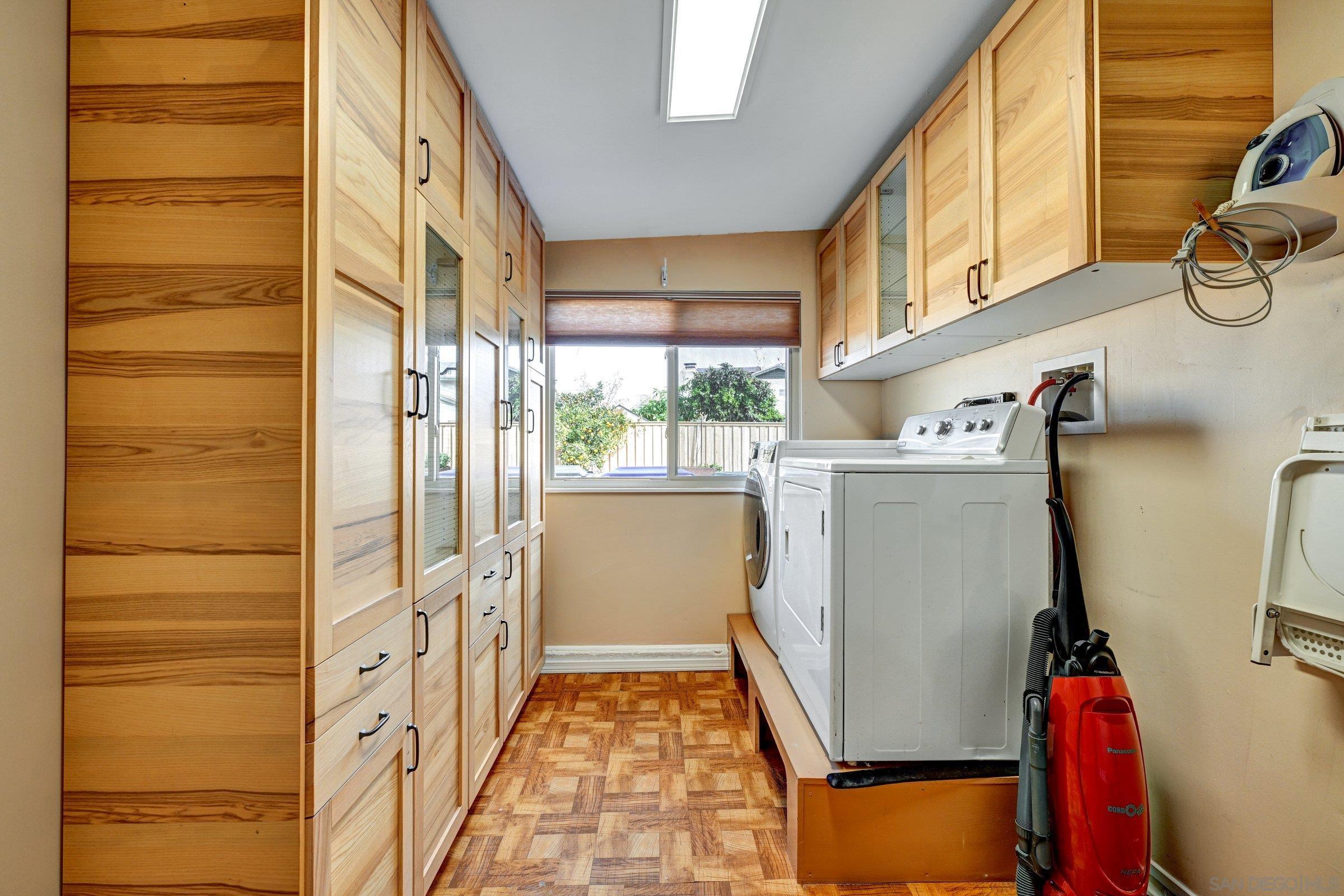 Detail Gallery Image 23 of 35 For 10641  Amantha Ave., San Diego,  CA 92126 - 3 Beds | 2 Baths