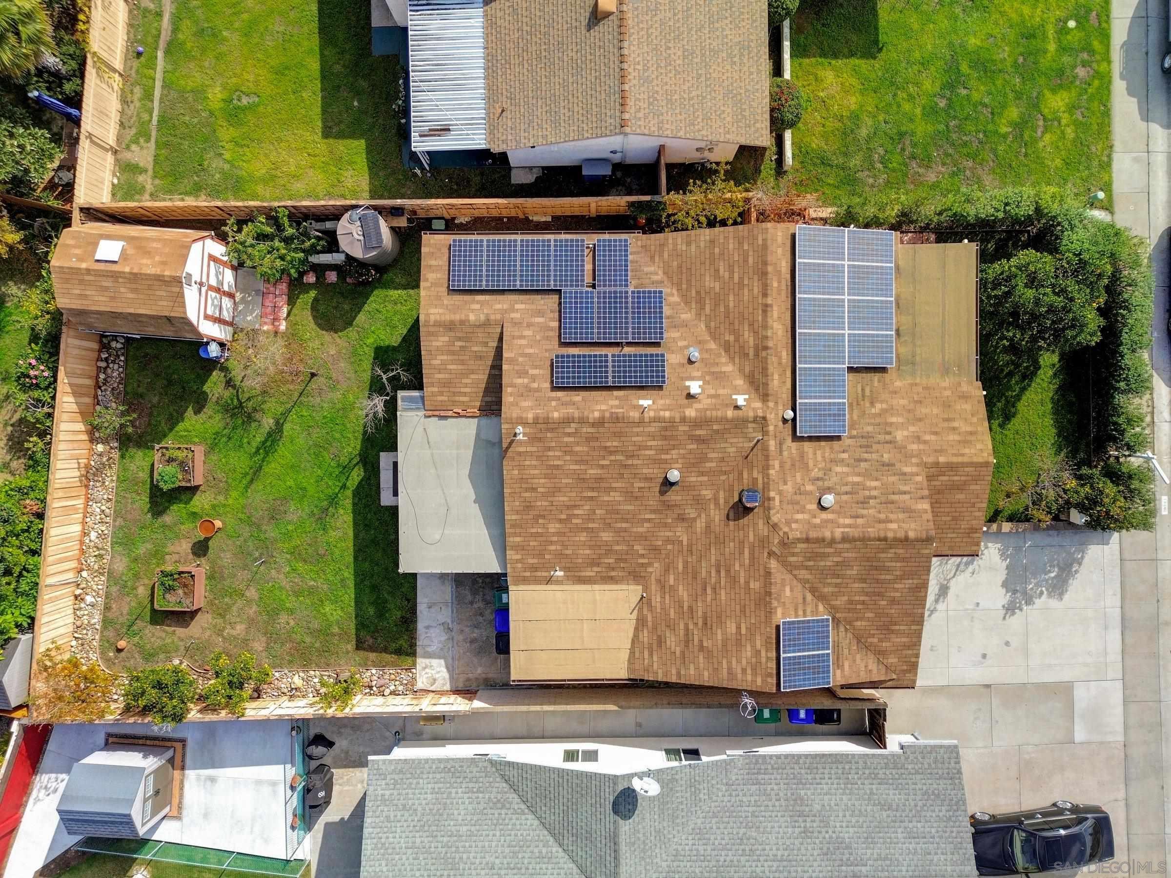 Detail Gallery Image 33 of 35 For 10641  Amantha Ave., San Diego,  CA 92126 - 3 Beds | 2 Baths