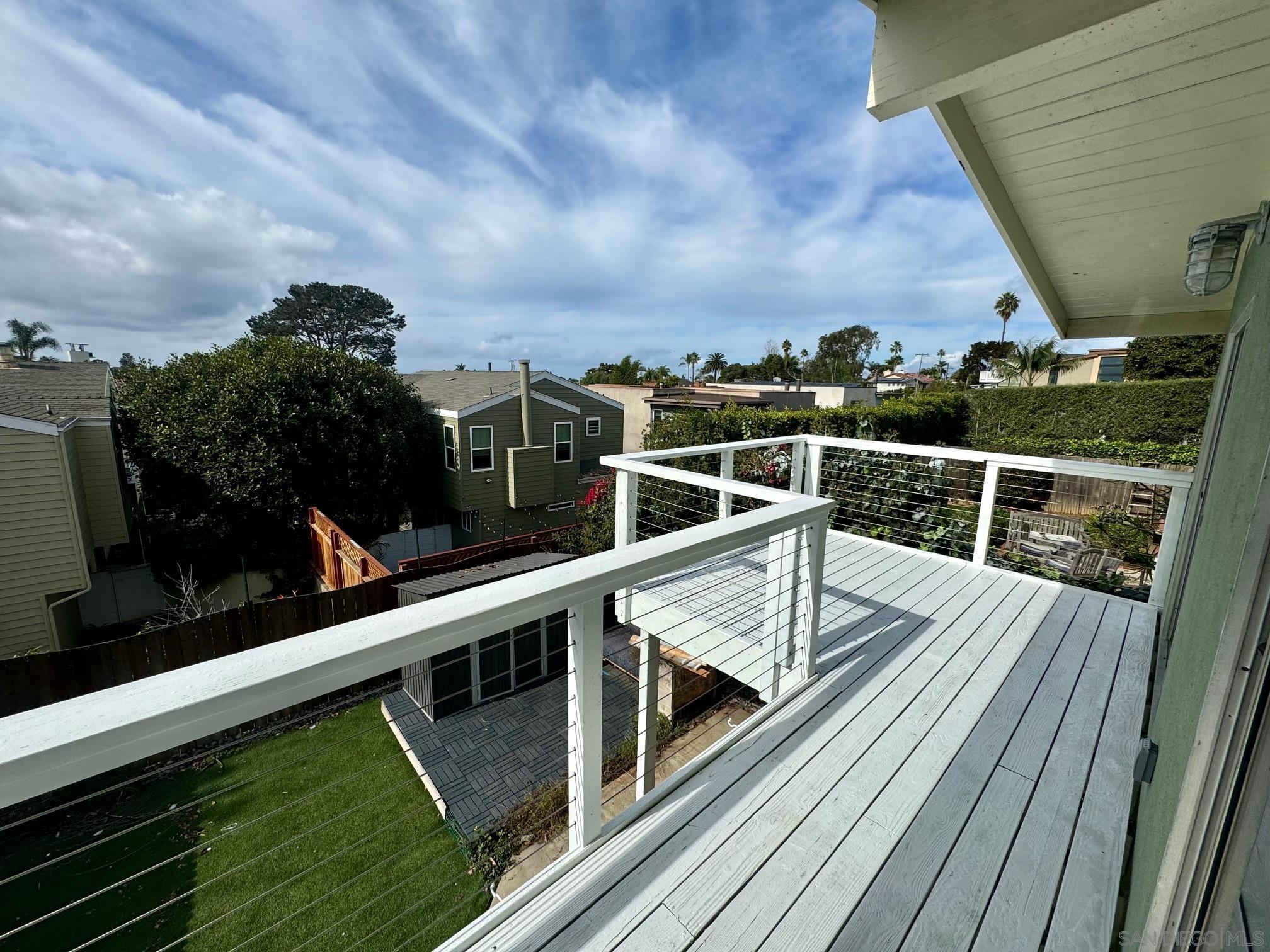Detail Gallery Image 4 of 27 For 113  N Granados  113, Solana Beach,  CA 92075 - 2 Beds | 2 Baths