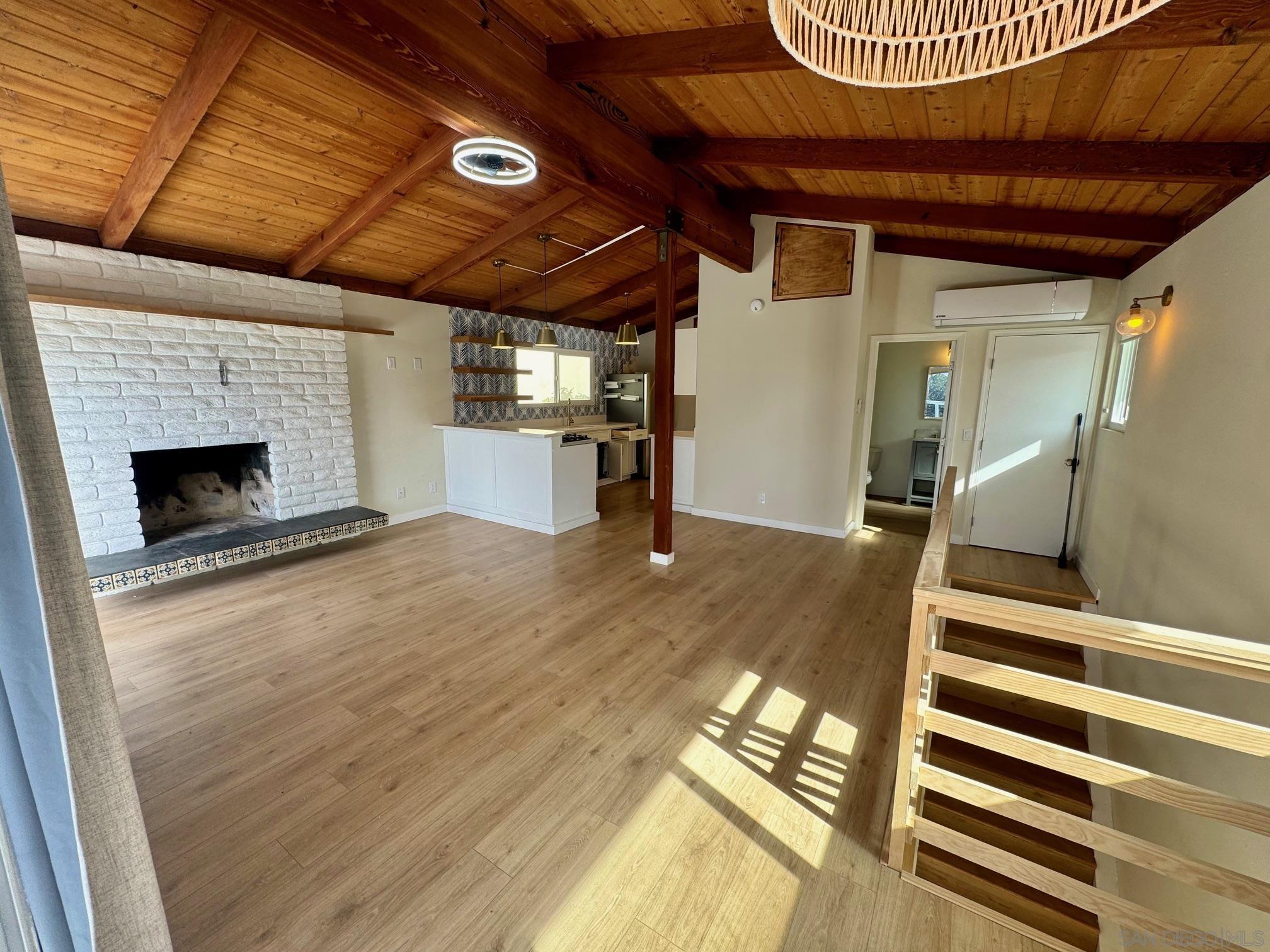 Detail Gallery Image 6 of 27 For 113  N Granados  113, Solana Beach,  CA 92075 - 2 Beds | 2 Baths