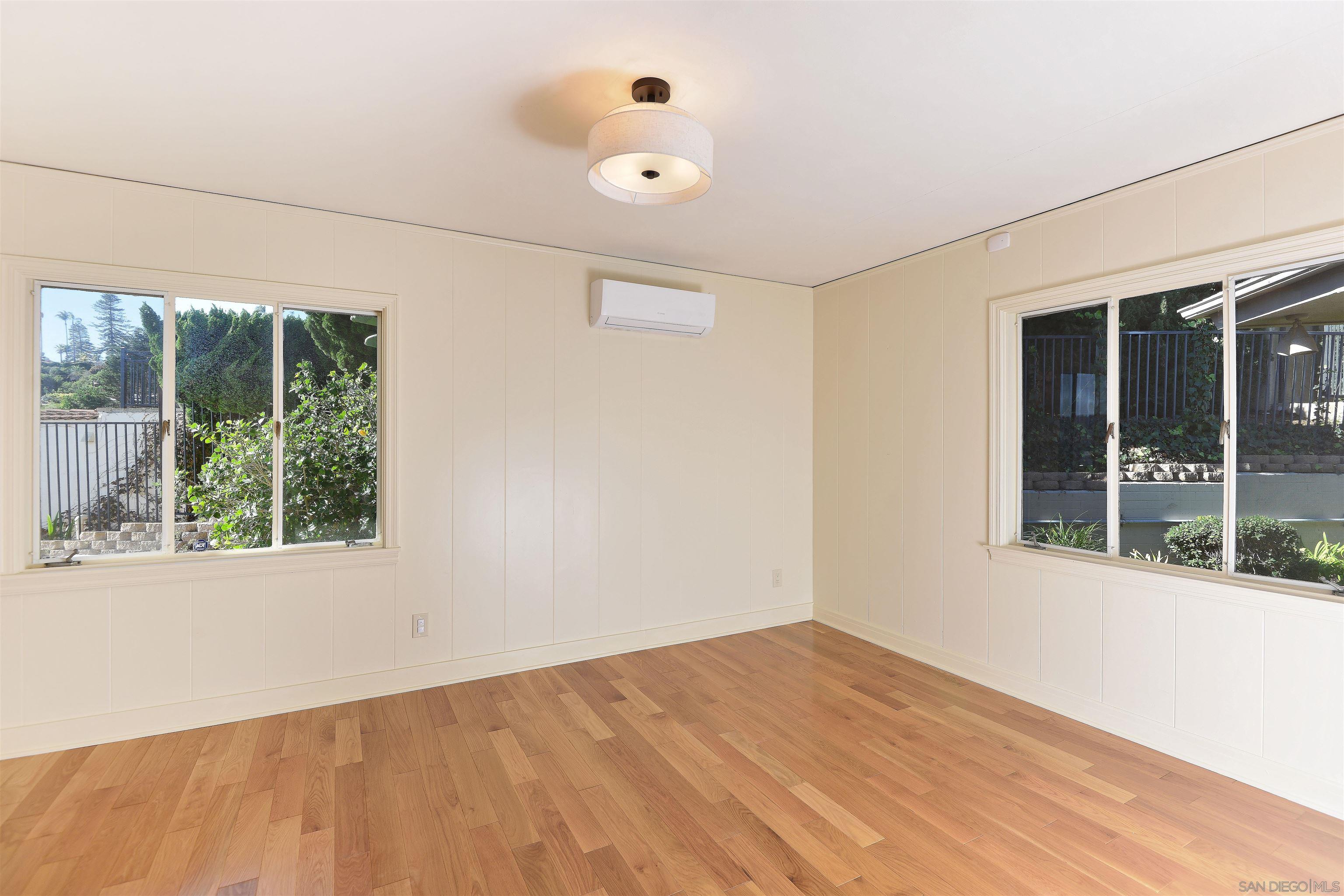 Detail Gallery Image 28 of 45 For 3125  Qualtrough, San Diego,  CA 92106 - 4 Beds | 4/1 Baths