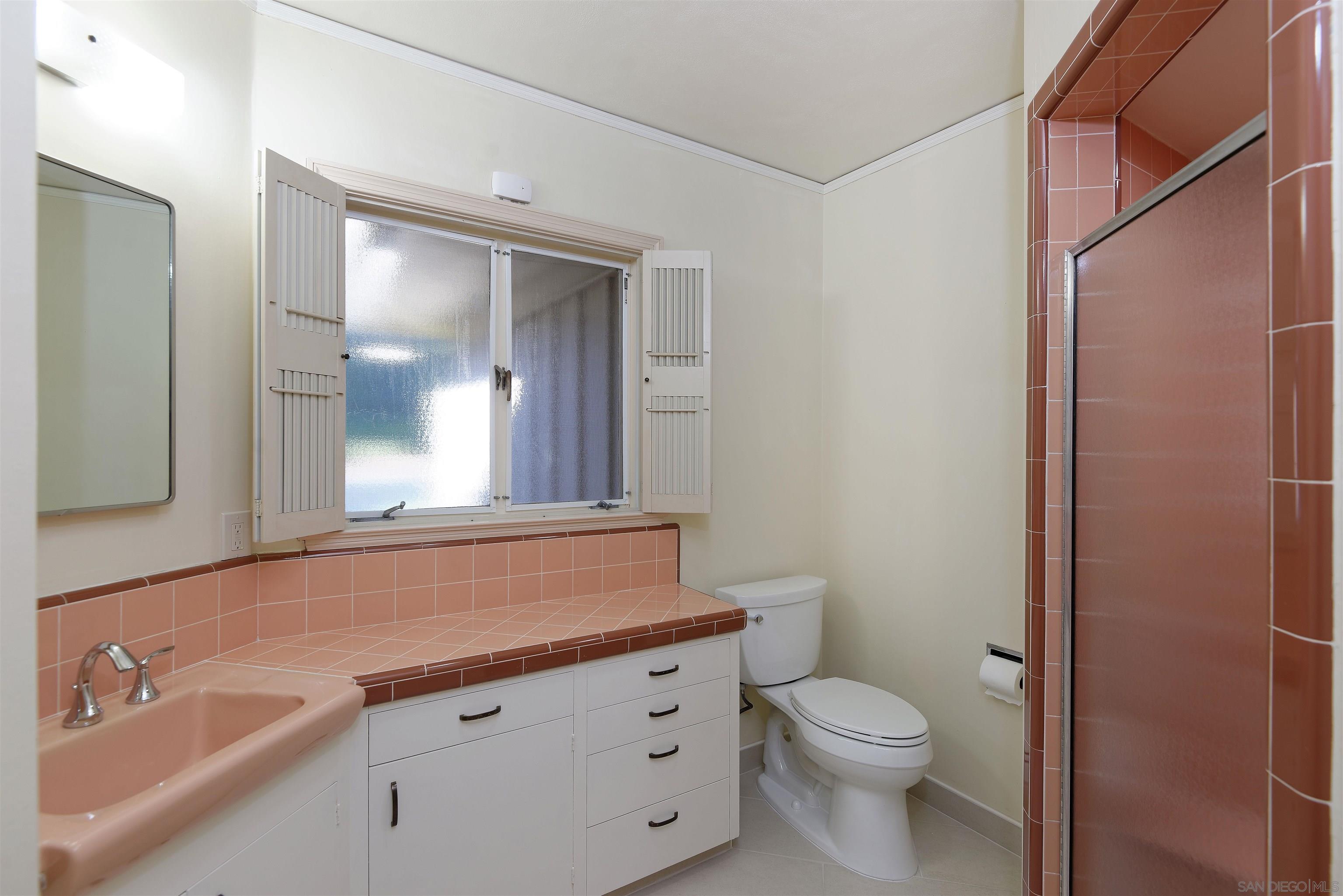 Detail Gallery Image 29 of 45 For 3125  Qualtrough, San Diego,  CA 92106 - 4 Beds | 4/1 Baths