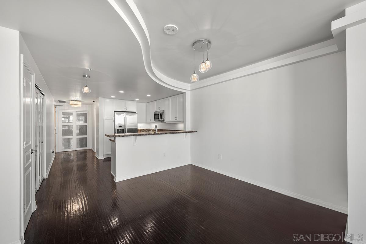 Detail Gallery Image 12 of 54 For 555  Front Street  #2201,  San Diego,  CA 92101 - 2 Beds | 2 Baths