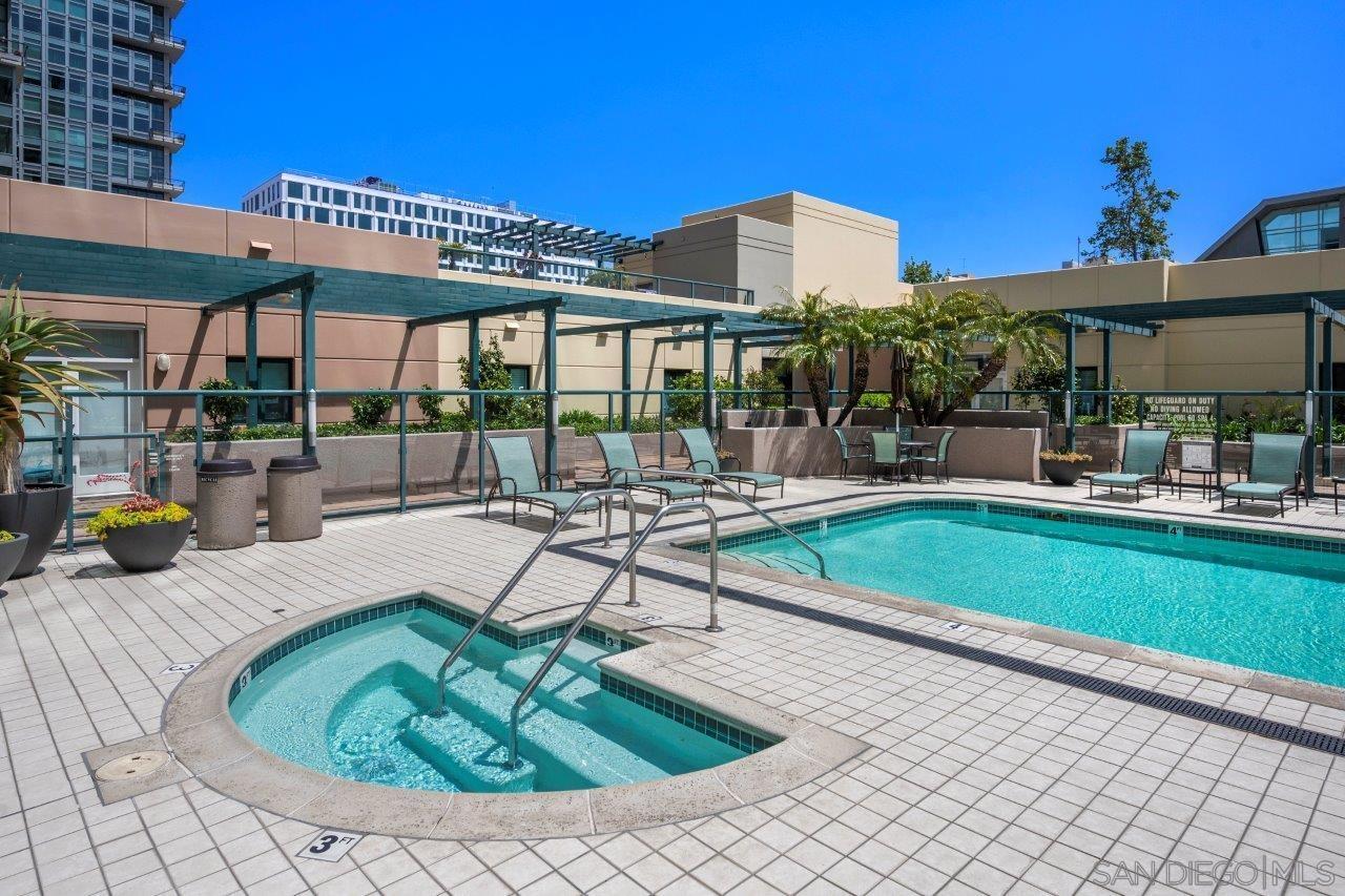 Detail Gallery Image 48 of 54 For 555  Front Street  #2201,  San Diego,  CA 92101 - 2 Beds | 2 Baths