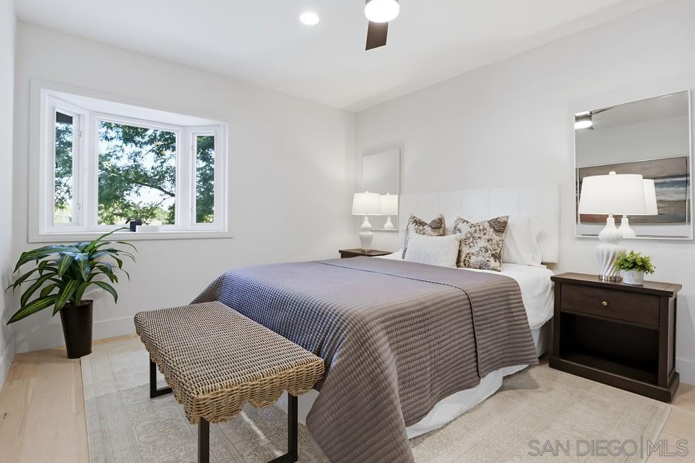 Detail Gallery Image 30 of 44 For 2003  Caminito Circulo Norte, La Jolla,  CA 92037 - 3 Beds | 2/1 Baths