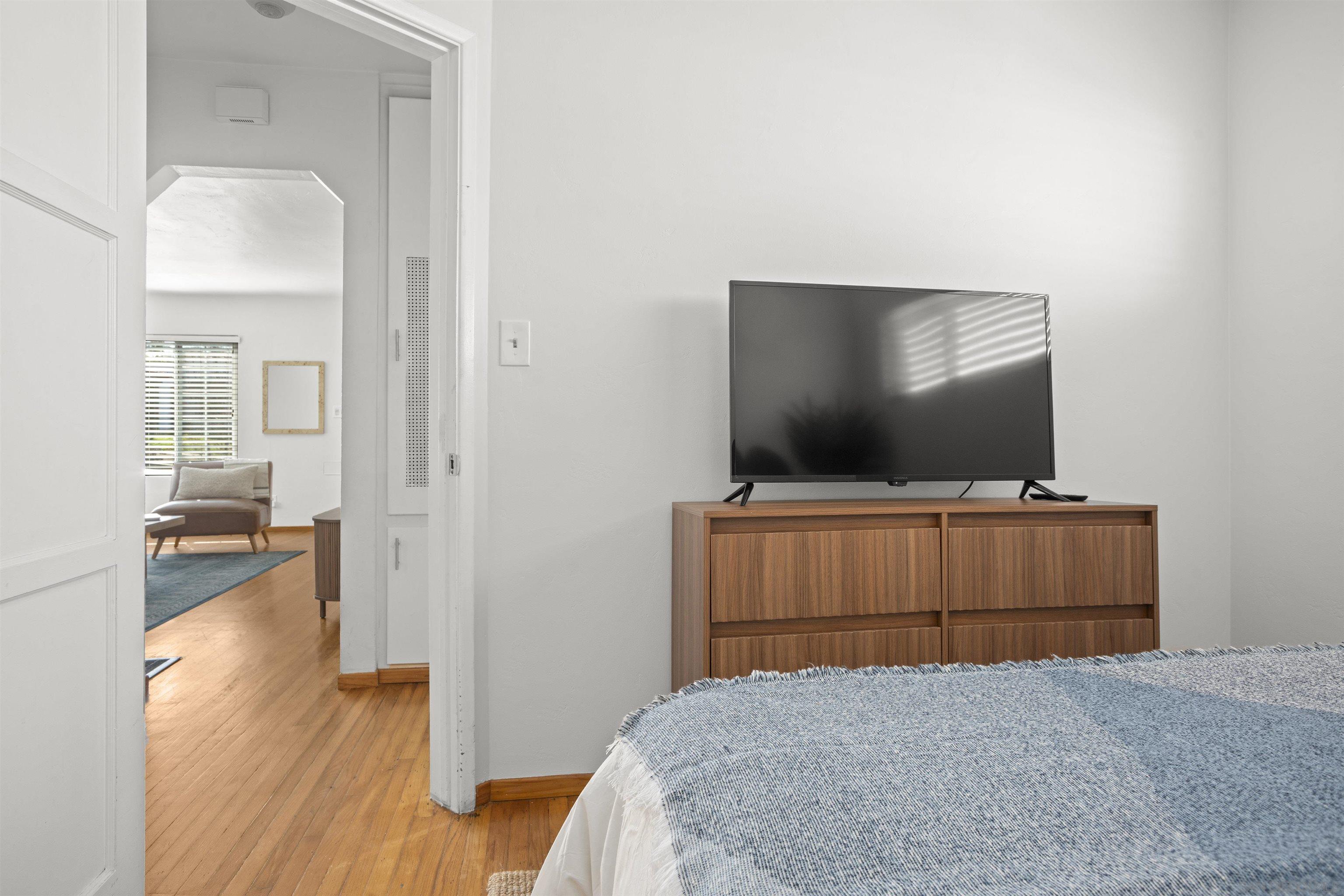 Detail Gallery Image 24 of 40 For 4614  Saratoga Ave, San Diego,  CA 92107 - 2 Beds | 1 Baths