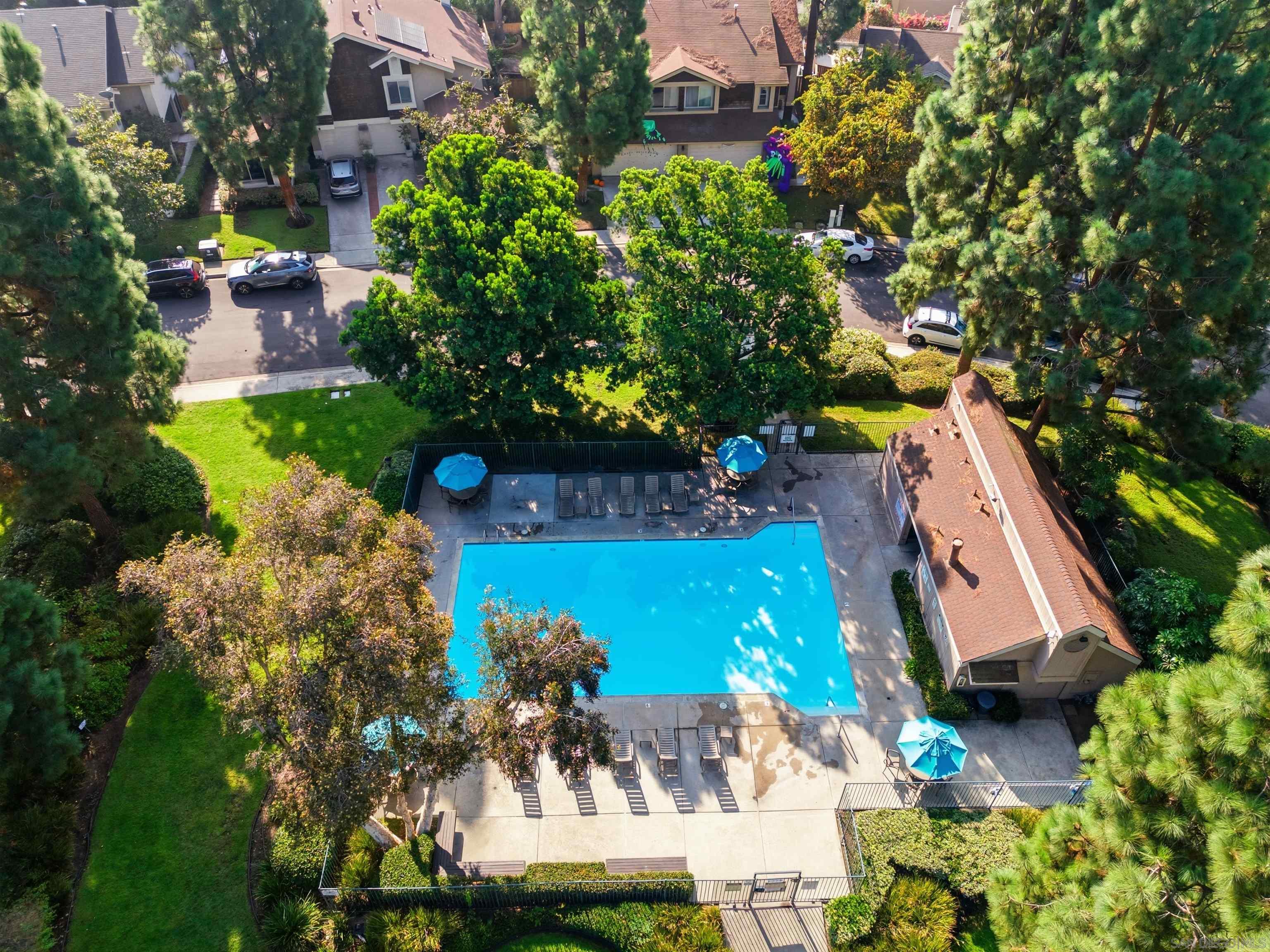 Detail Gallery Image 27 of 36 For 3686  Cactusview Drive, San Diego,  CA 92105 - 4 Beds | 2/1 Baths