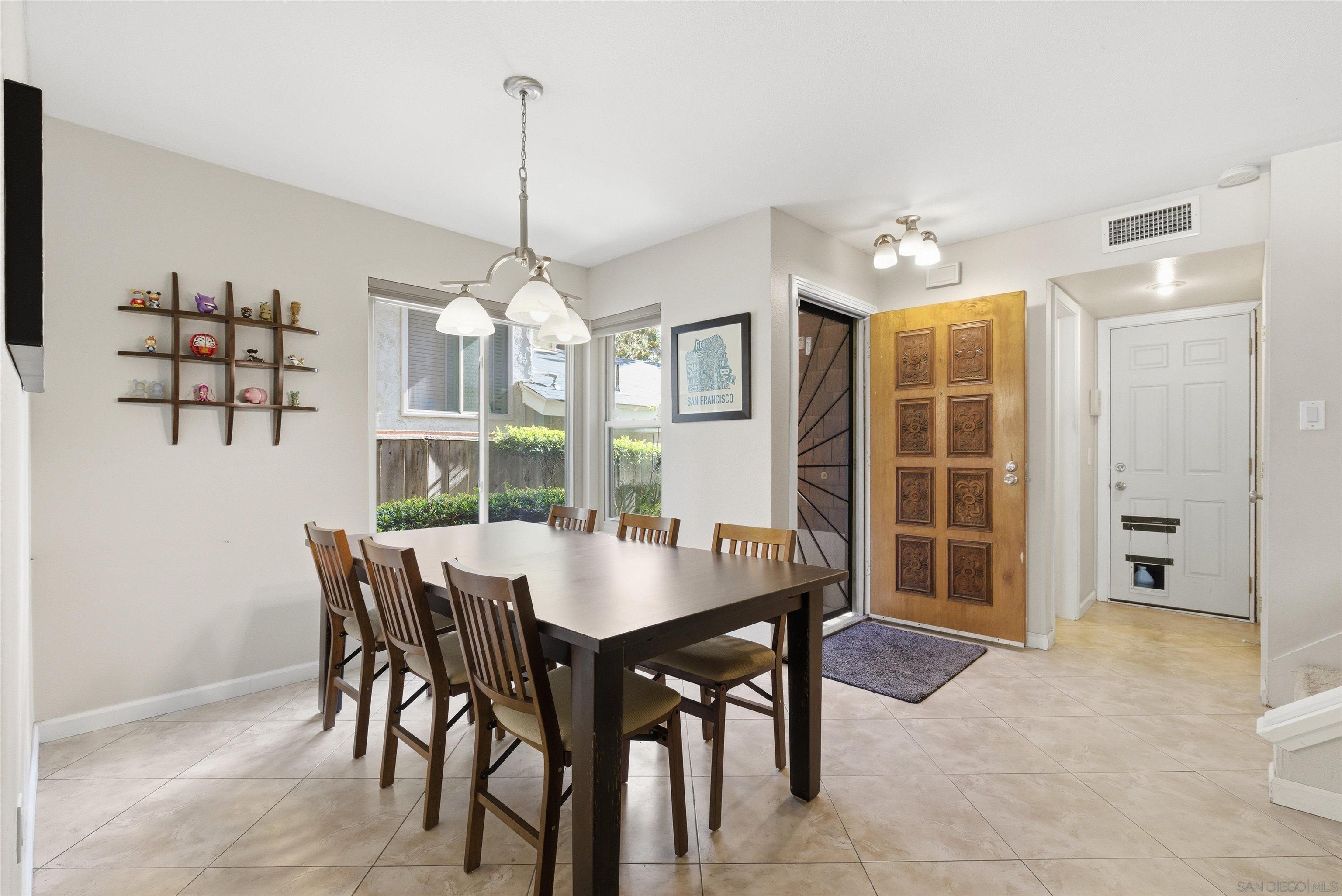 Detail Gallery Image 5 of 36 For 3686  Cactusview Drive, San Diego,  CA 92105 - 4 Beds | 2/1 Baths