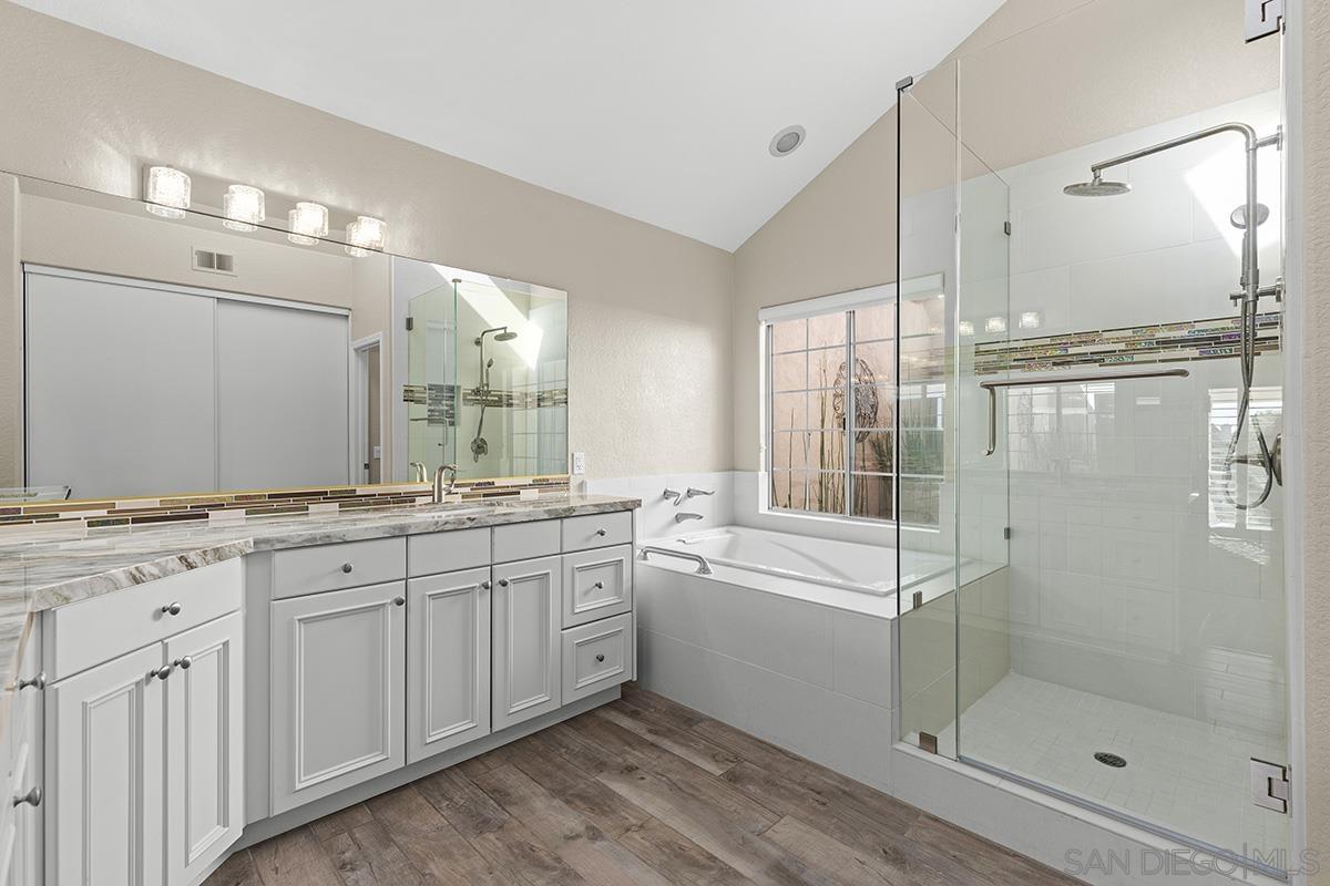 Detail Gallery Image 25 of 51 For 12071  Caminito Corriente, San Diego,  CA 92128 - 3 Beds | 2 Baths