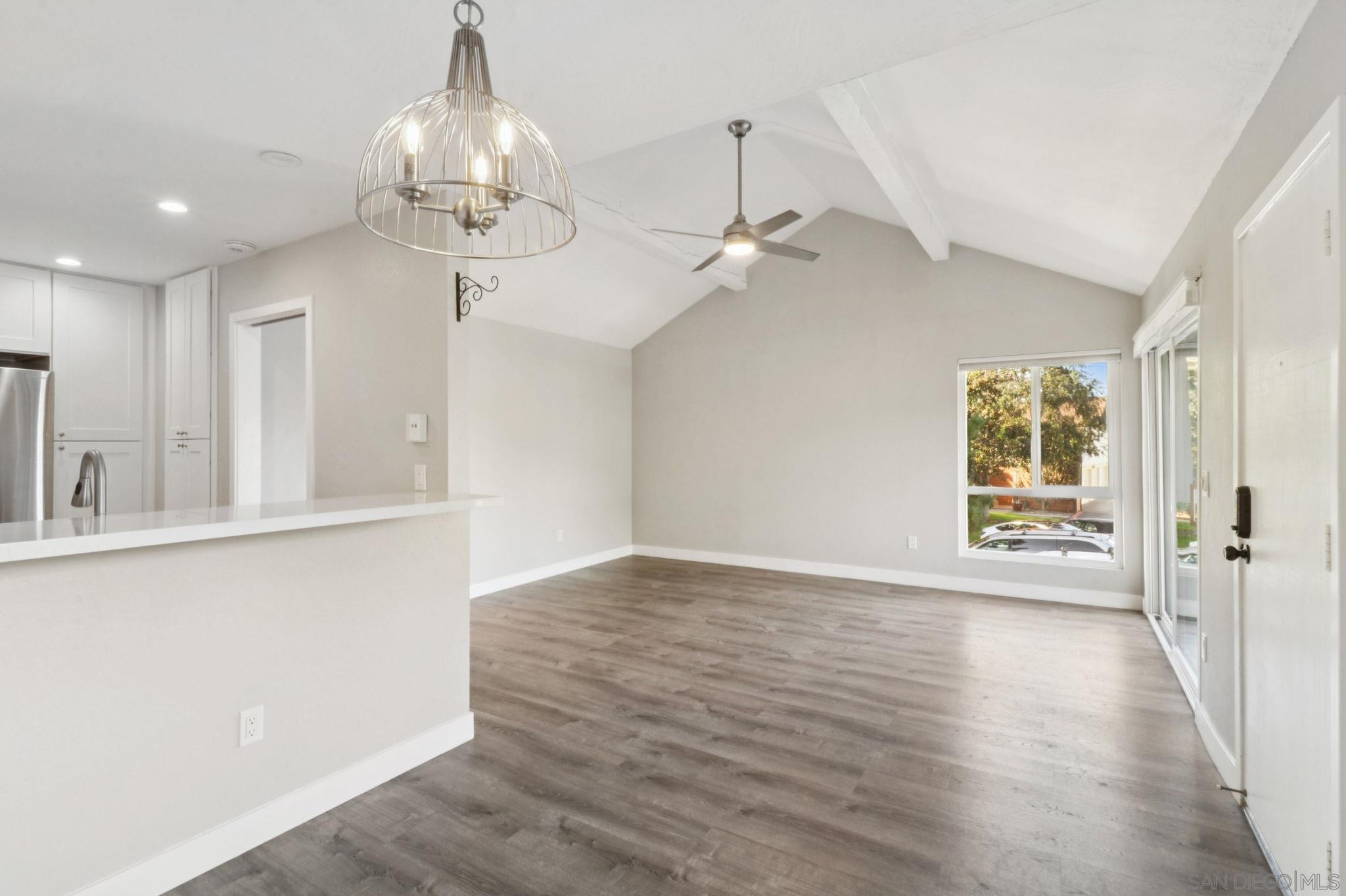 Detail Gallery Image 13 of 61 For 2422  Caminito Ocean Cv, Cardiff By The Sea,  CA 92007 - 2 Beds | 1 Baths