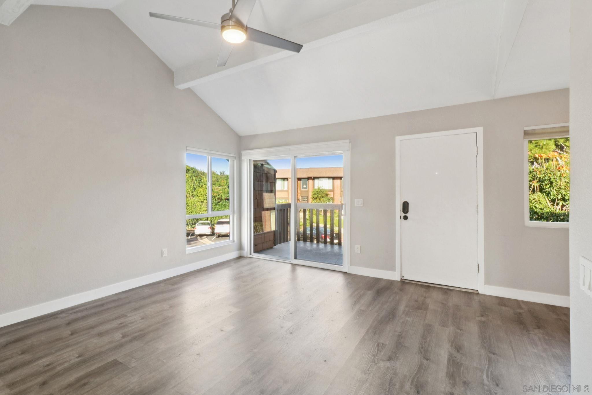 Detail Gallery Image 9 of 61 For 2422  Caminito Ocean Cv, Cardiff By The Sea,  CA 92007 - 2 Beds | 1 Baths