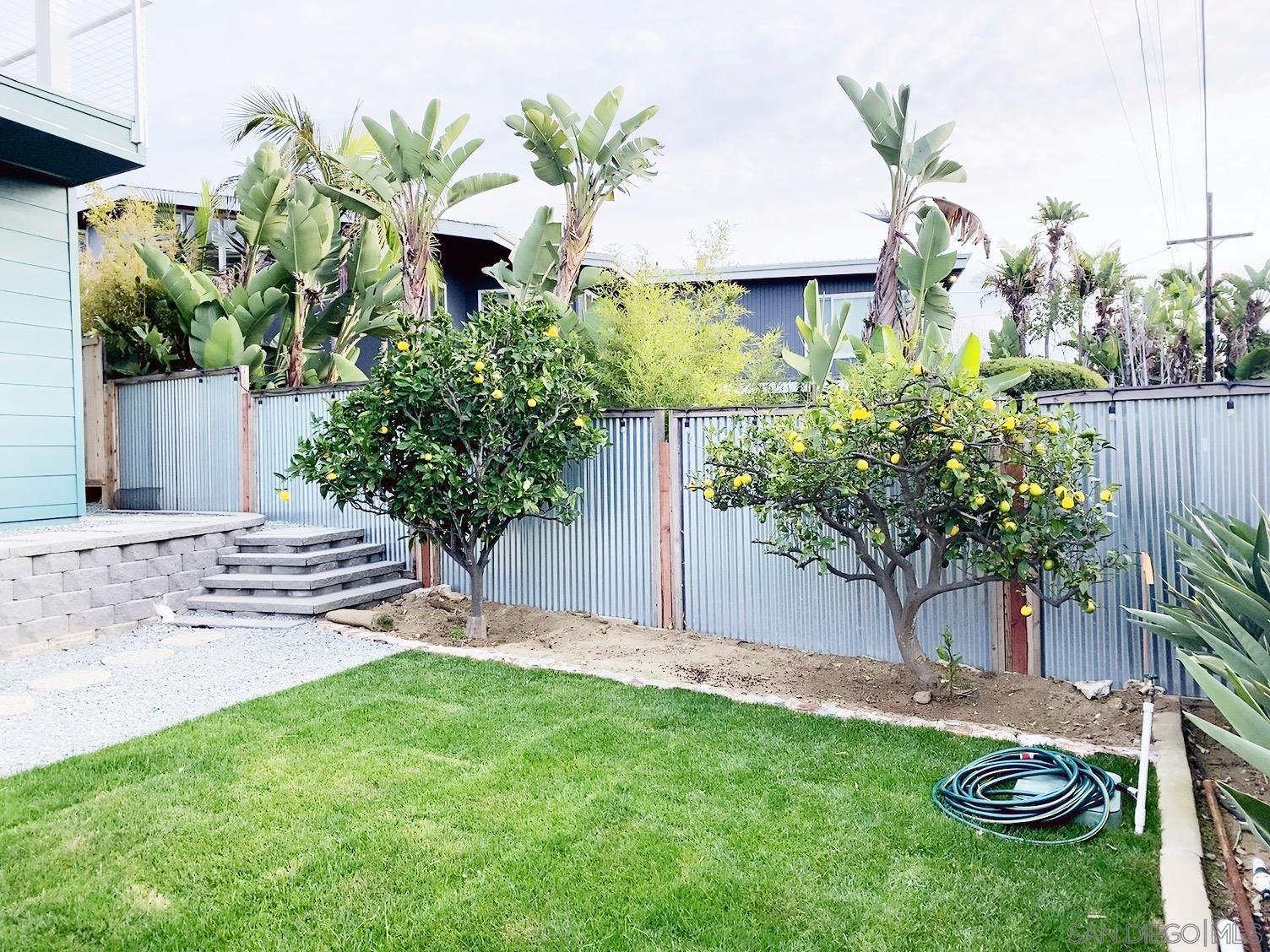 Detail Gallery Image 3 of 35 For 1305  Blue Sky Drive, Cardiff By The Sea,  CA 92007 - 2 Beds | 2 Baths