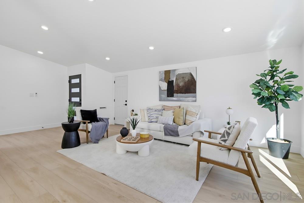 Detail Gallery Image 12 of 64 For 5165  Winthrop St, San Diego,  CA 92117 - 3 Beds | 2 Baths