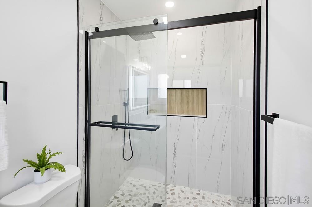 Detail Gallery Image 26 of 64 For 5165  Winthrop St, San Diego,  CA 92117 - 3 Beds | 2 Baths