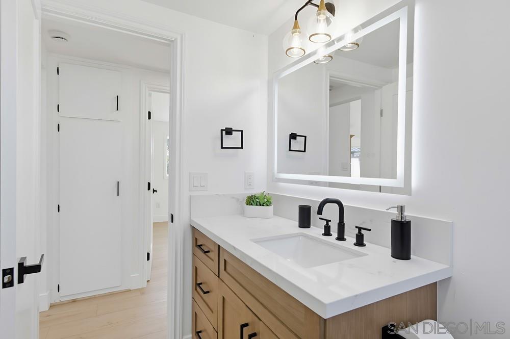 Detail Gallery Image 34 of 64 For 5165  Winthrop St, San Diego,  CA 92117 - 3 Beds | 2 Baths