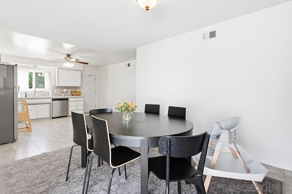 Detail Gallery Image 34 of 75 For 1654  Linwood St, San Diego,  CA 92103 - 4 Beds | 3 Baths