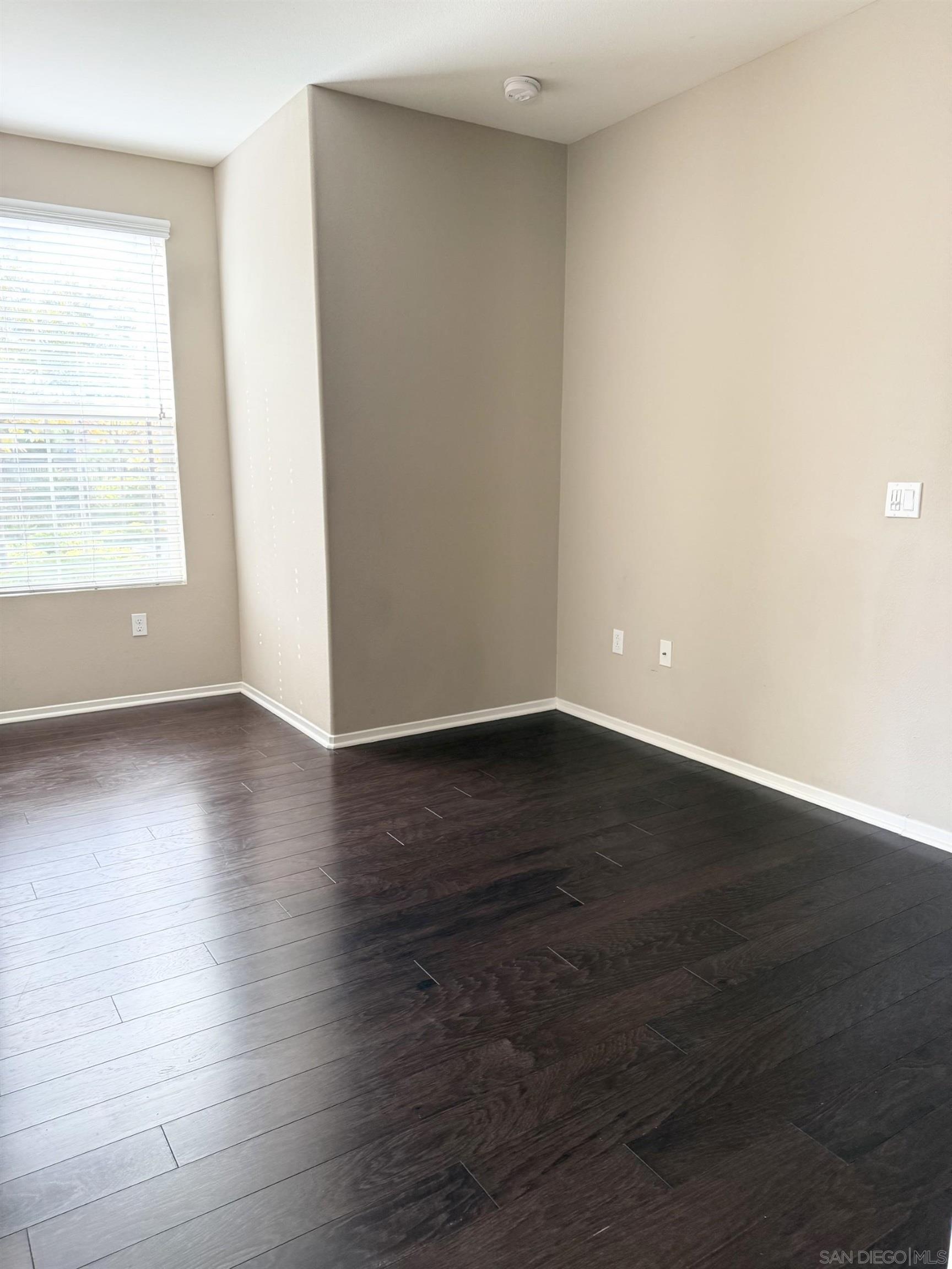 Detail Gallery Image 10 of 11 For 11130  Taloncrest Way  13, San Diego,  CA 92126 - 3 Beds | 2 Baths