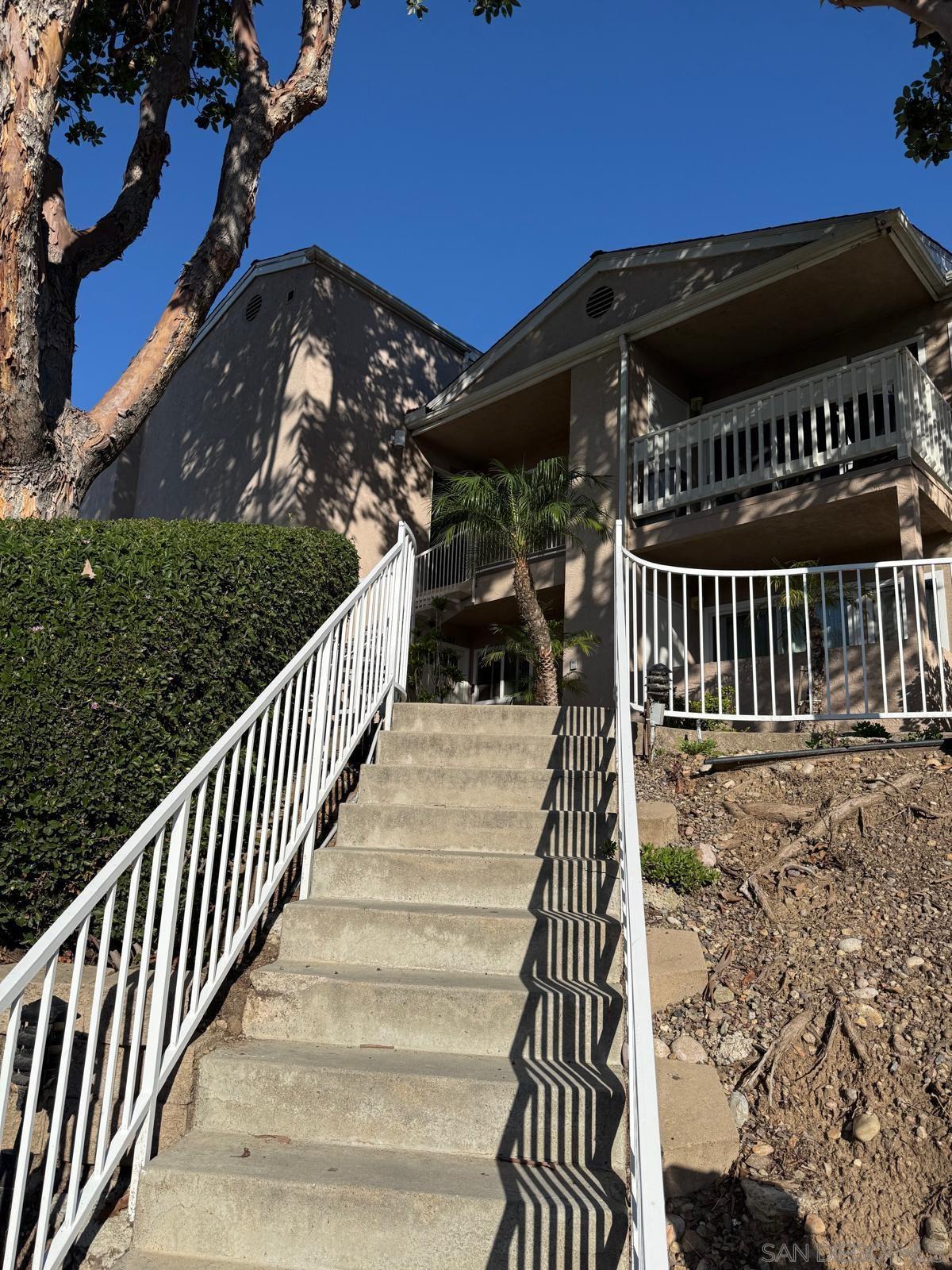 Detail Gallery Image 3 of 6 For 10006  Maya Linda Rd  5203 B - Room for Rent, San Diego,  CA 92126 - 1 Beds | 1 Baths