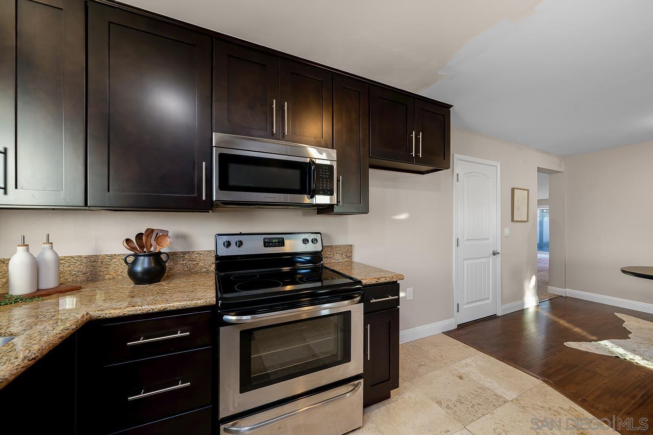 Detail Gallery Image 14 of 49 For 3642  Conrad Avenue, San Diego,  CA 92117 - 3 Beds | 2 Baths