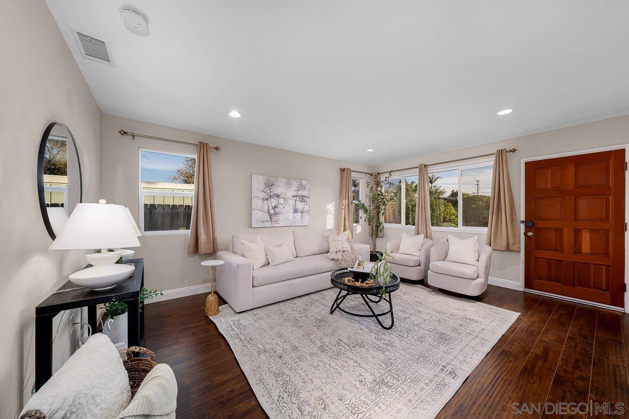 Detail Gallery Image 7 of 49 For 3642  Conrad Avenue, San Diego,  CA 92117 - 3 Beds | 2 Baths