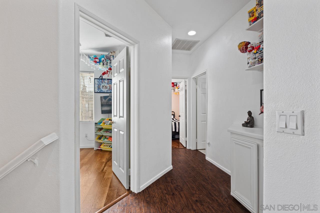 Detail Gallery Image 31 of 52 For 6373  Avenida De Las Vistas  #3,  San Diego,  CA 92154 - 3 Beds | 2/1 Baths