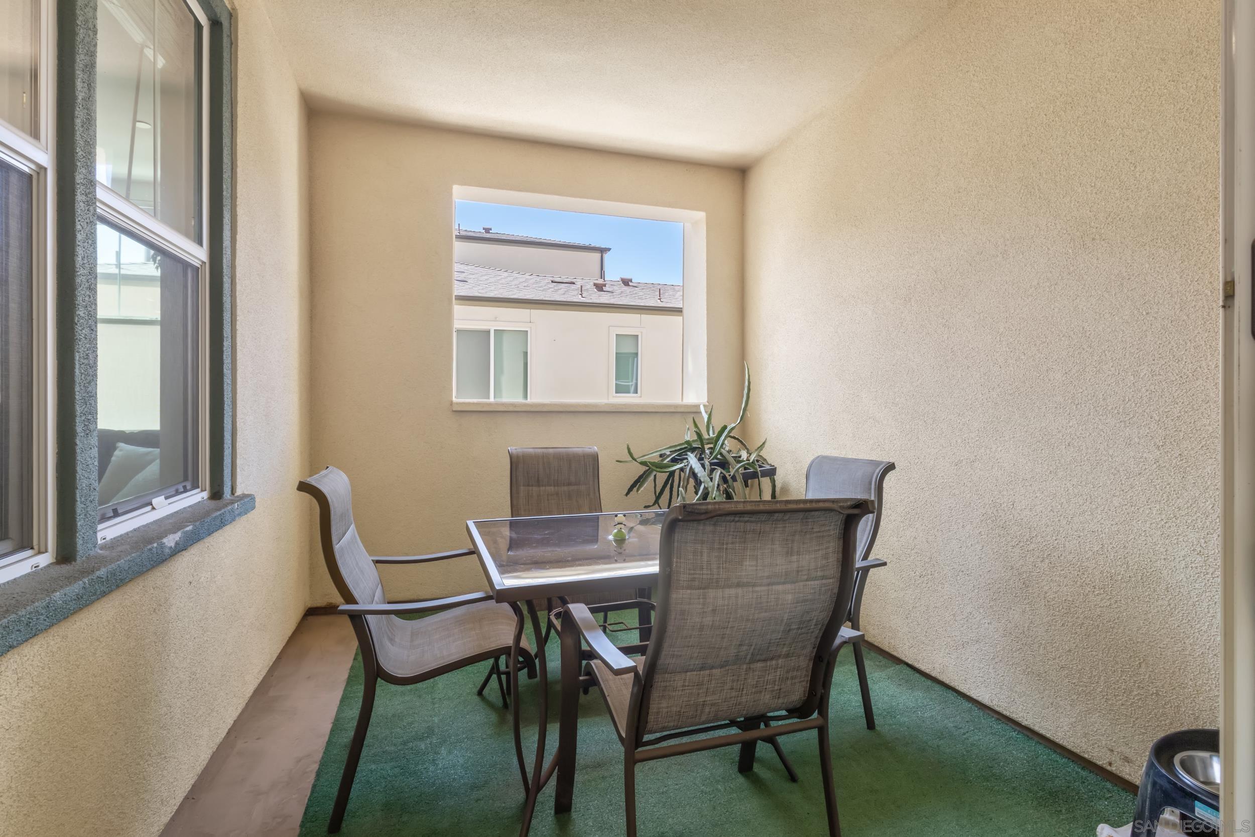 Detail Gallery Image 15 of 35 For 5301  Calle Rockfish  #98,  San Diego,  CA 92154 - 3 Beds | 2/1 Baths