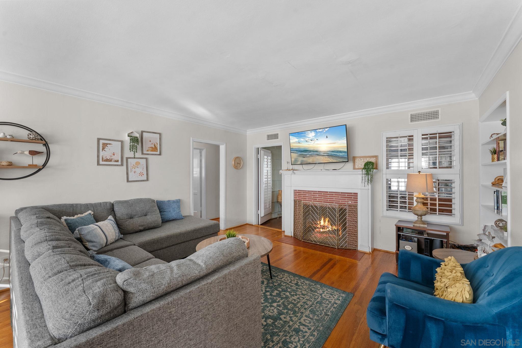 Detail Gallery Image 2 of 26 For 7005  Draper Ave, La Jolla,  CA 92037 - 3 Beds | 2 Baths