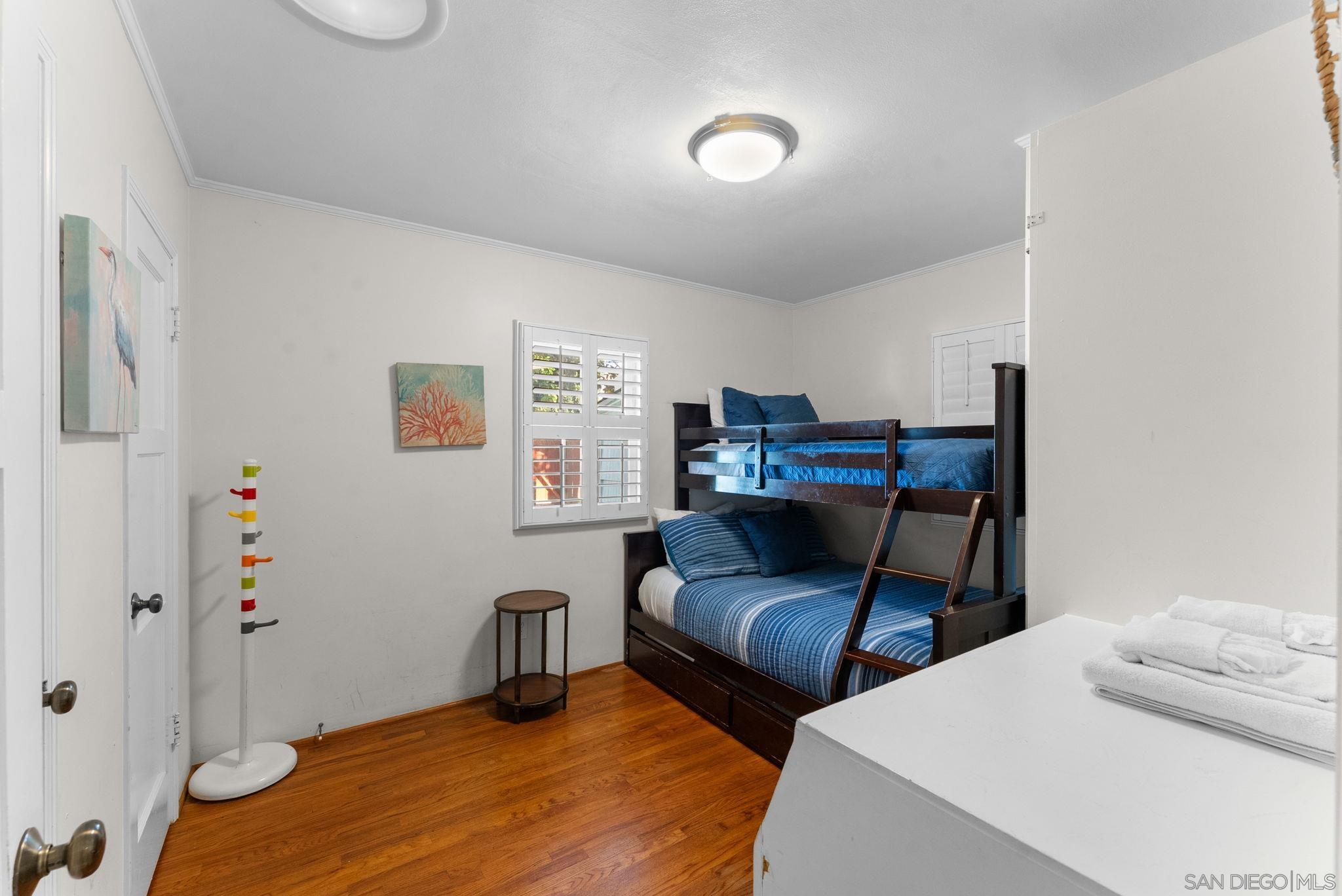 Detail Gallery Image 11 of 26 For 7005  Draper Ave, La Jolla,  CA 92037 - 3 Beds | 2 Baths