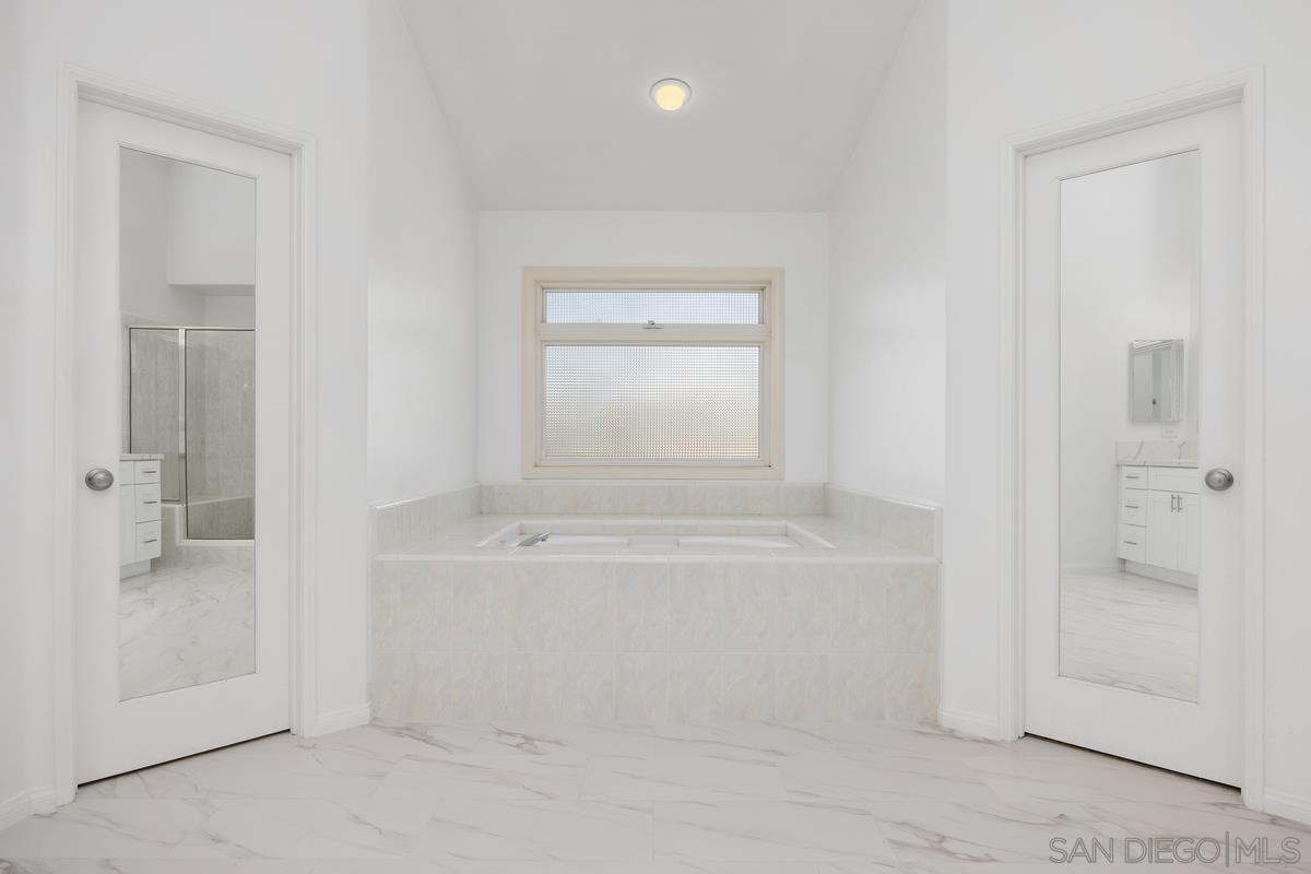 Detail Gallery Image 22 of 36 For 1090  Alexandra Ln, Encinitas,  CA 92024 - 4 Beds | 2/1 Baths