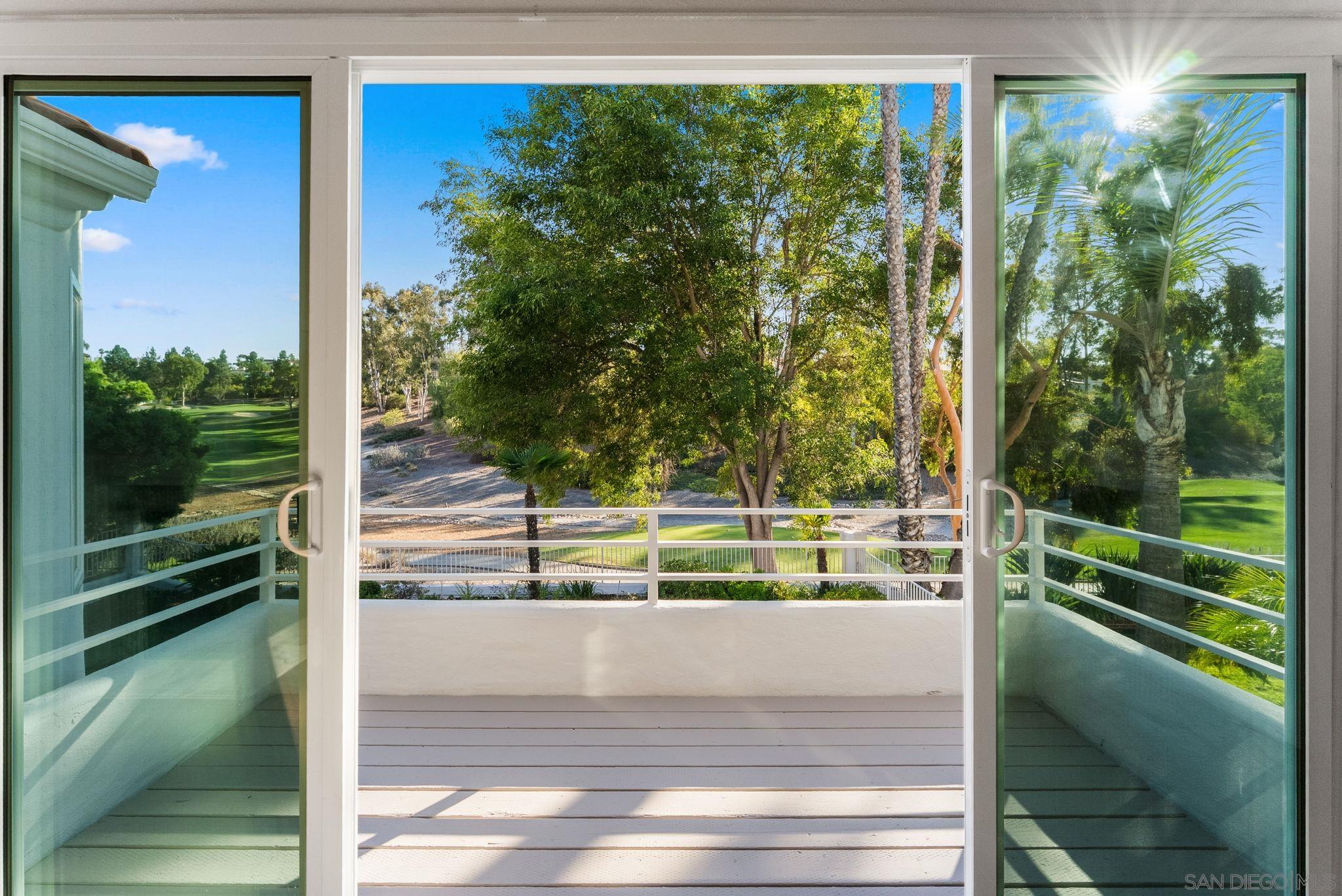 Detail Gallery Image 20 of 45 For 12257  Avenida Consentido, San Diego,  CA 92128 - 4 Beds | 3 Baths