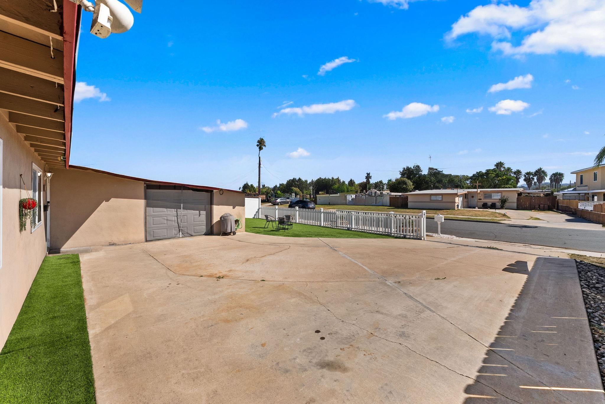 Detail Gallery Image 5 of 34 For 1362  Joliet St, El Cajon,  CA 92019 - 3 Beds | 2 Baths