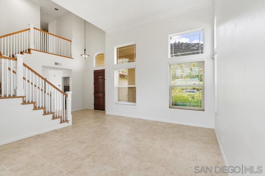 Detail Gallery Image 12 of 58 For 16998  Obsidian Dr, Ramona,  CA 92065 - 4 Beds | 3 Baths