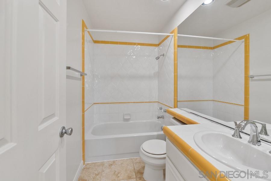 Detail Gallery Image 22 of 58 For 16998  Obsidian Dr, Ramona,  CA 92065 - 4 Beds | 3 Baths