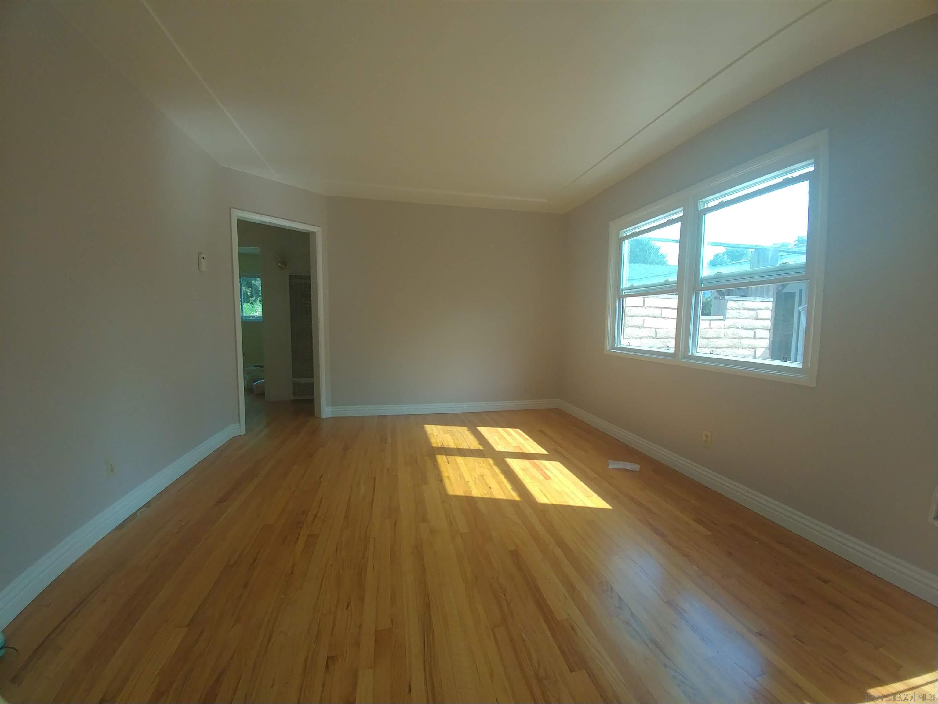 Detail Gallery Image 12 of 15 For 4922-24  Coronado Ave, San Diego,  CA 92107 - – Beds | – Baths