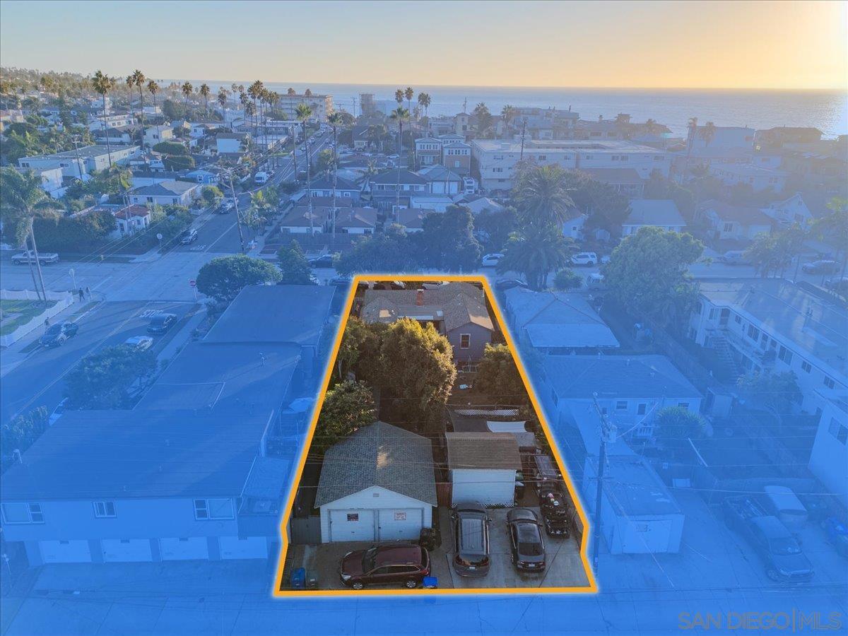 Detail Gallery Image 3 of 15 For 4922-24  Coronado Ave, San Diego,  CA 92107 - – Beds | – Baths