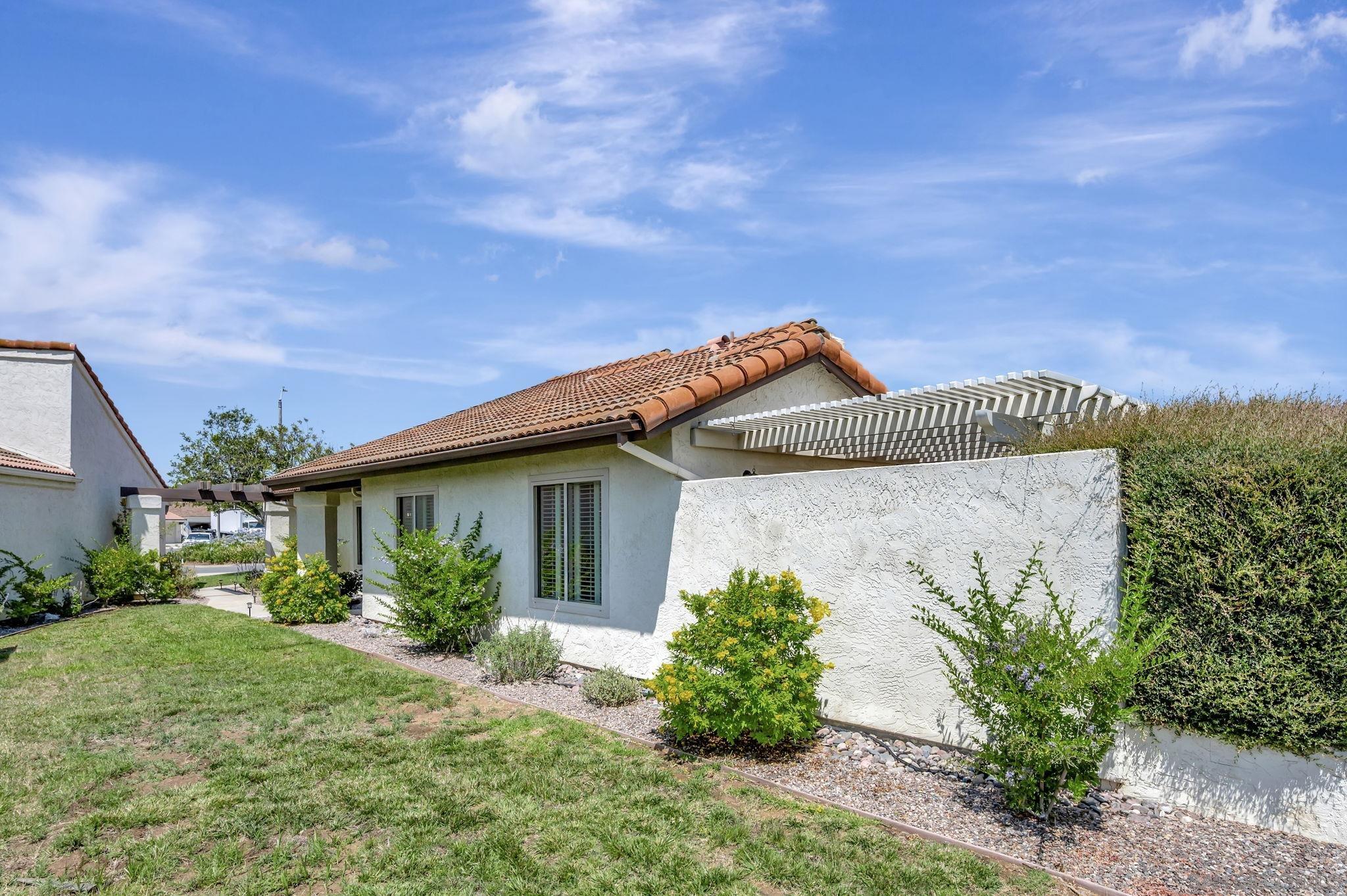 Detail Gallery Image 6 of 49 For 12880  Circulo Dardo, San Diego,  CA 92128 - 3 Beds | 2 Baths