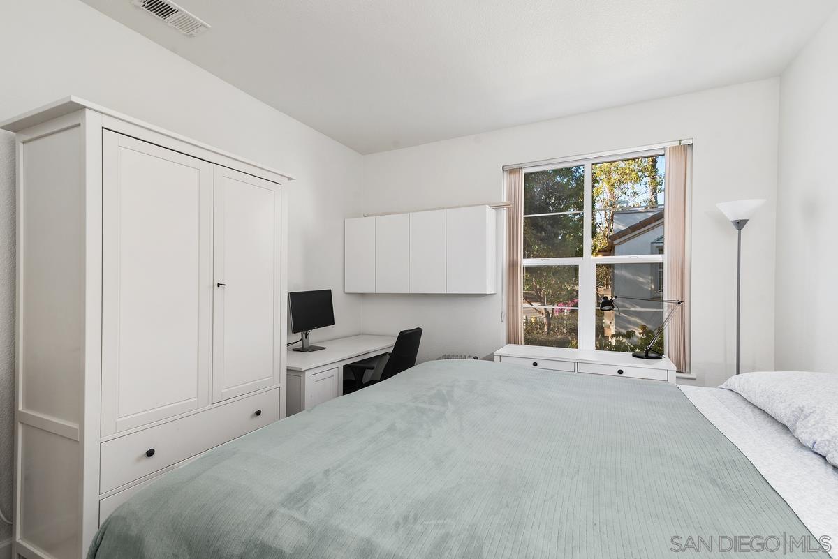 Detail Gallery Image 16 of 32 For 3605  Bernwood Pl  74, San Diego,  CA 92130 - 2 Beds | 2 Baths
