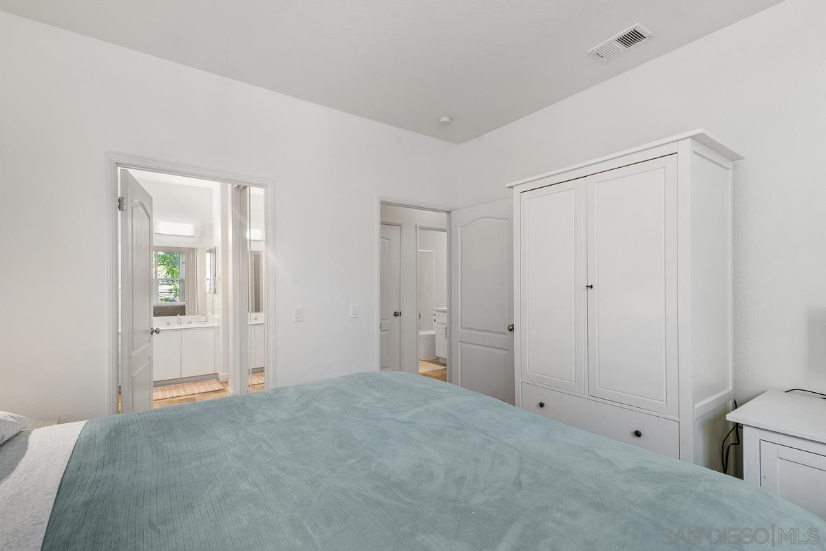 Detail Gallery Image 19 of 32 For 3605  Bernwood Pl  74, San Diego,  CA 92130 - 2 Beds | 2 Baths