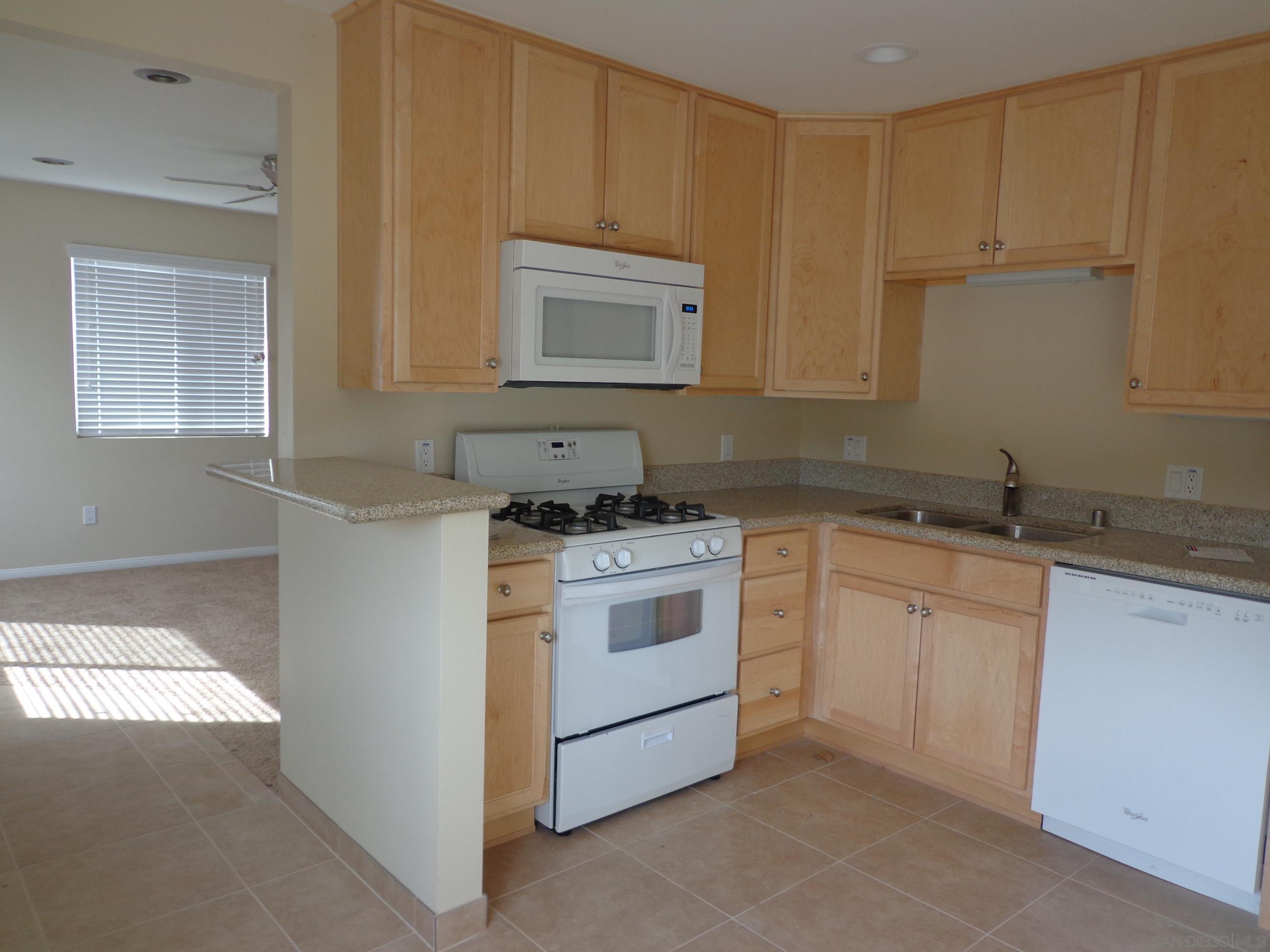 Detail Gallery Image 12 of 16 For 6130-6132  Horton Drive, La Mesa,  CA 91942 - – Beds | – Baths