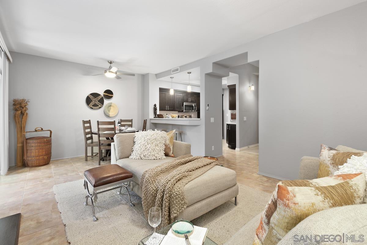 Detail Gallery Image 5 of 35 For 7274  Shoreline Dr  118, San Diego,  CA 92122 - 2 Beds | 2/1 Baths