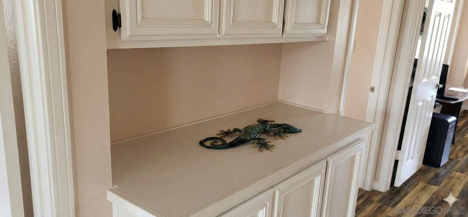 Detail Gallery Image 14 of 15 For 8787  Cayucos Way, San Diego,  CA 92129 - 5 Beds | 4 Baths