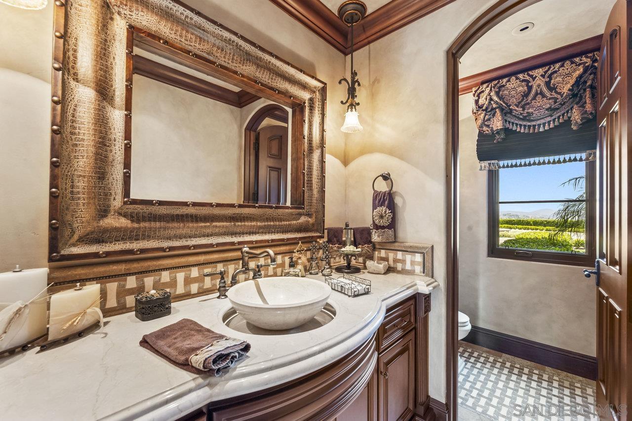 Detail Gallery Image 26 of 67 For 14170  Bryce Pt, Poway,  CA 92064 - 8 Beds | 9/4 Baths