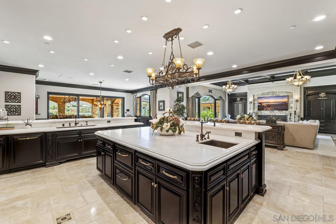 Detail Gallery Image 28 of 67 For 14170  Bryce Pt, Poway,  CA 92064 - 8 Beds | 9/4 Baths