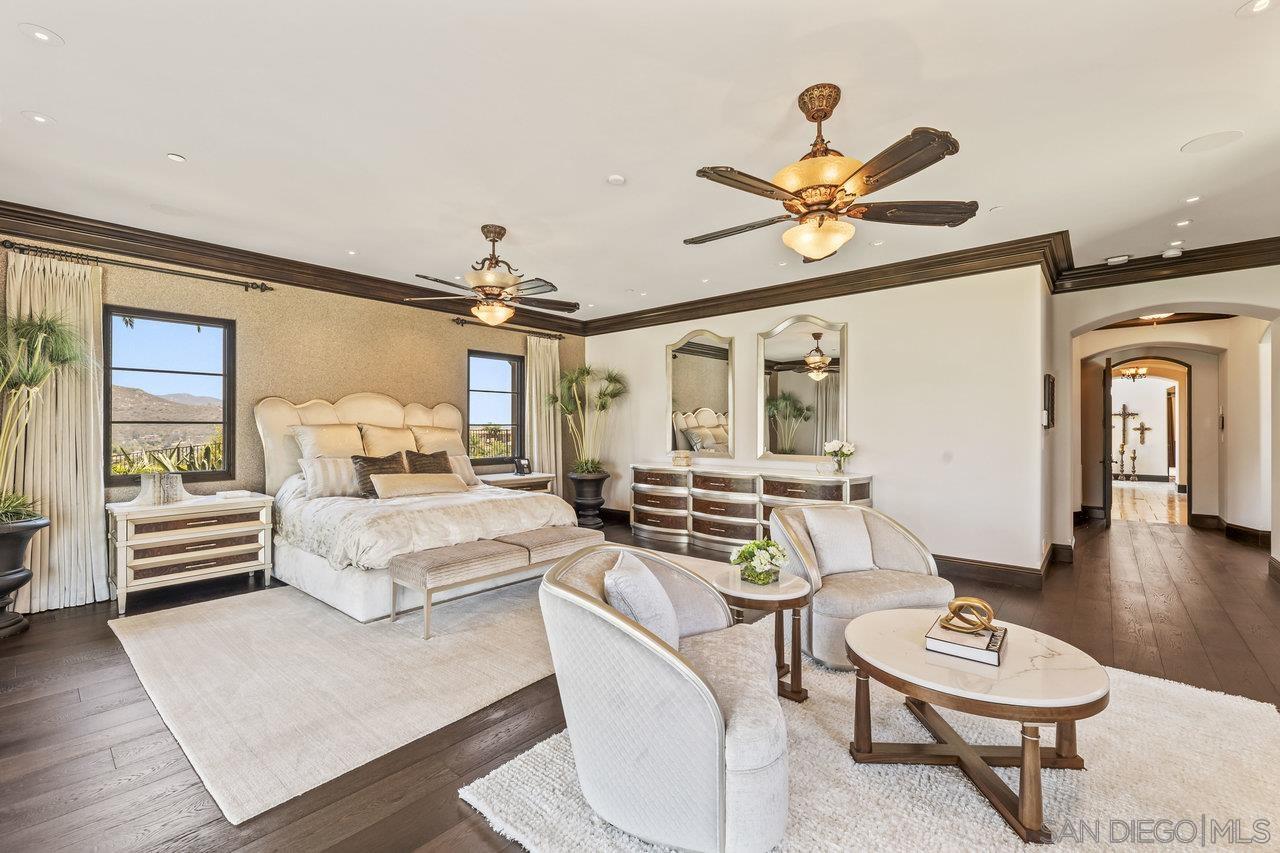 Detail Gallery Image 32 of 67 For 14170  Bryce Pt, Poway,  CA 92064 - 8 Beds | 9/4 Baths