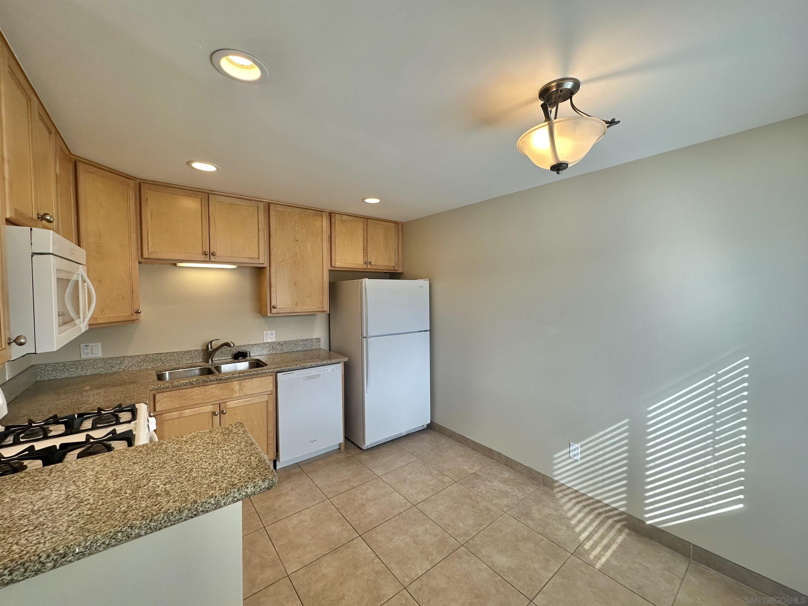 Detail Gallery Image 30 of 35 For 6130-42  Horton Drive, La Mesa,  CA 91942 - – Beds | – Baths